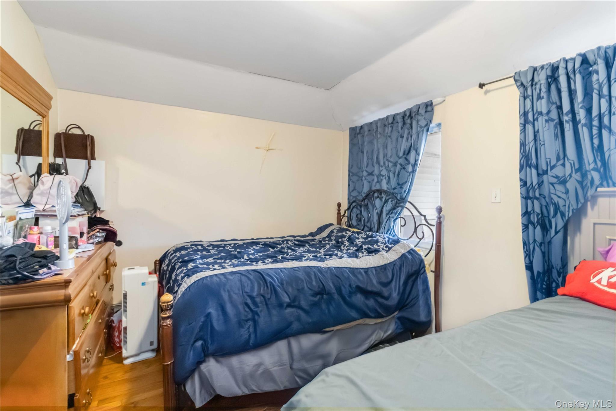 Single Family 100th Street Queens, NY 11369, MLS-954770-20