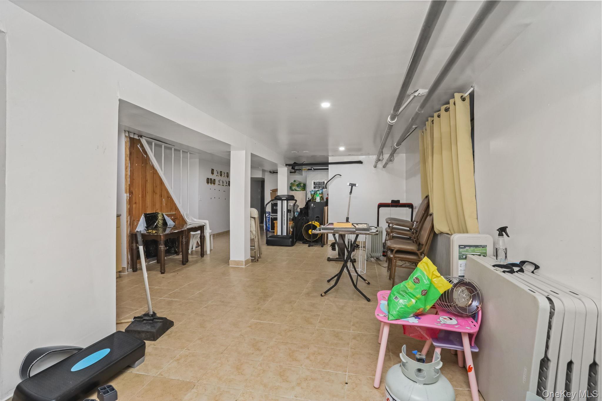 Single Family Andrews Bronx, NY 10453, MLS-954796-28