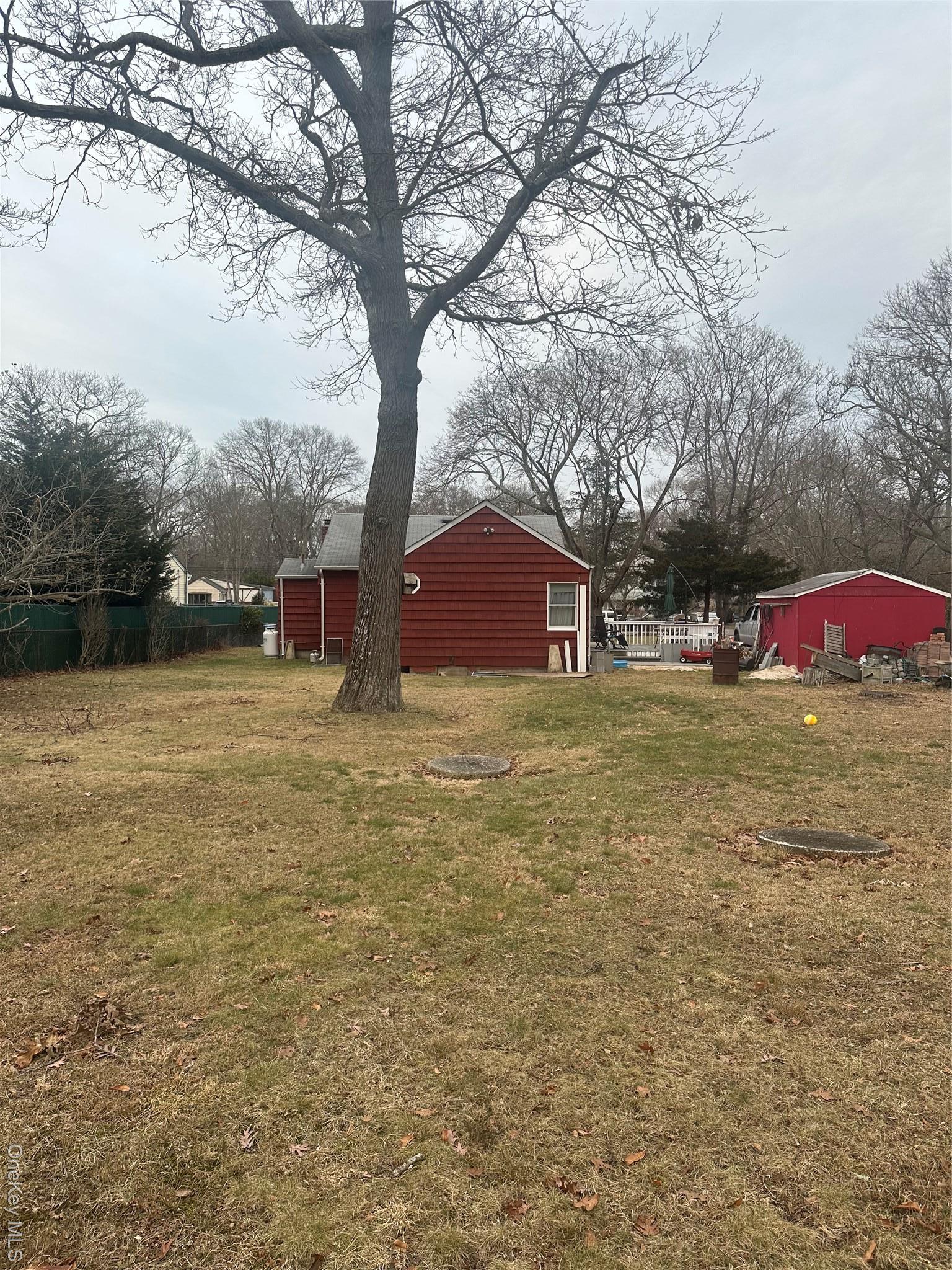 Single Family Stackyard  Suffolk County, NY 11951, MLS-954807-24