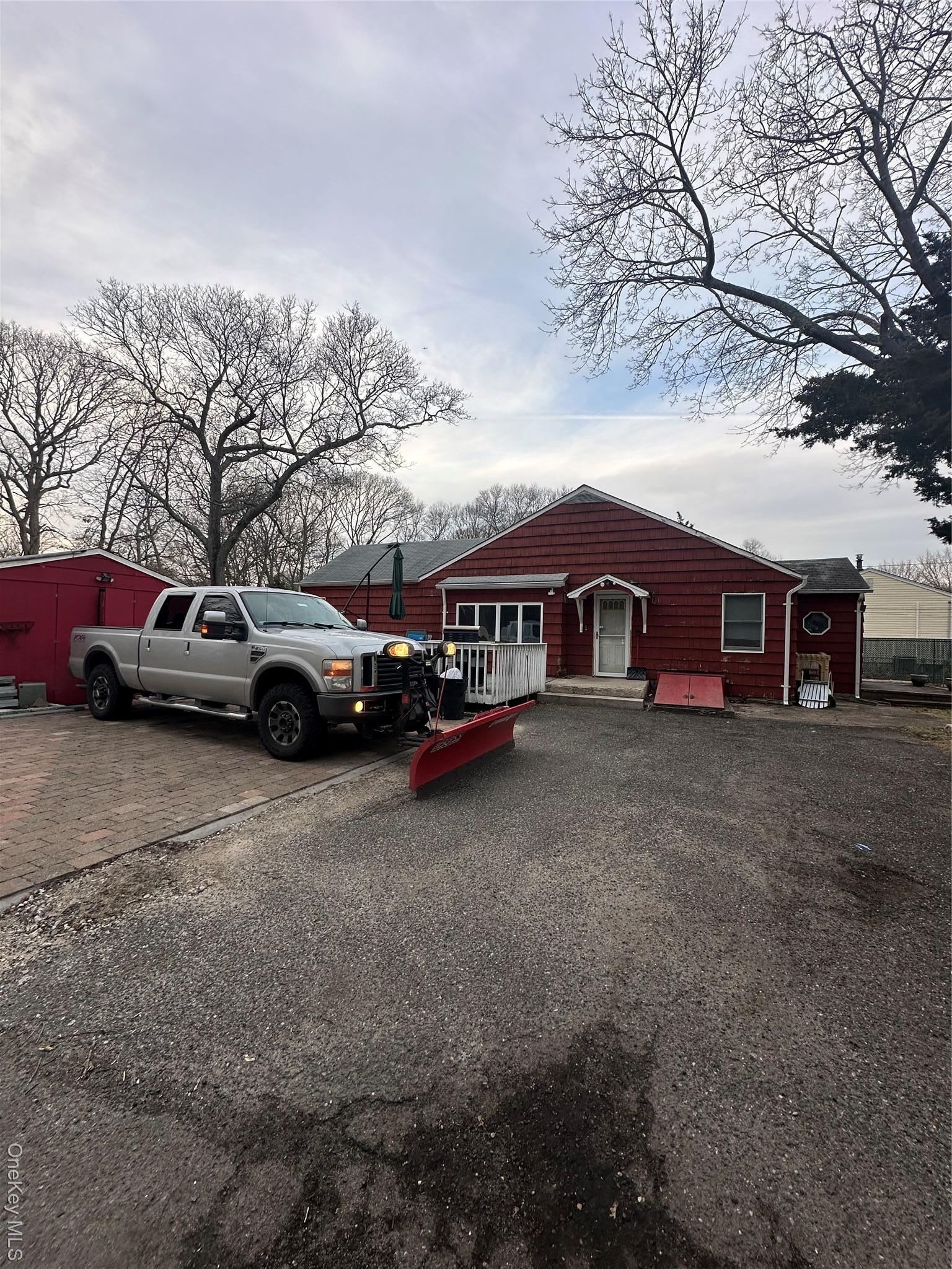 Single Family Stackyard  Suffolk County, NY 11951, MLS-954807-25