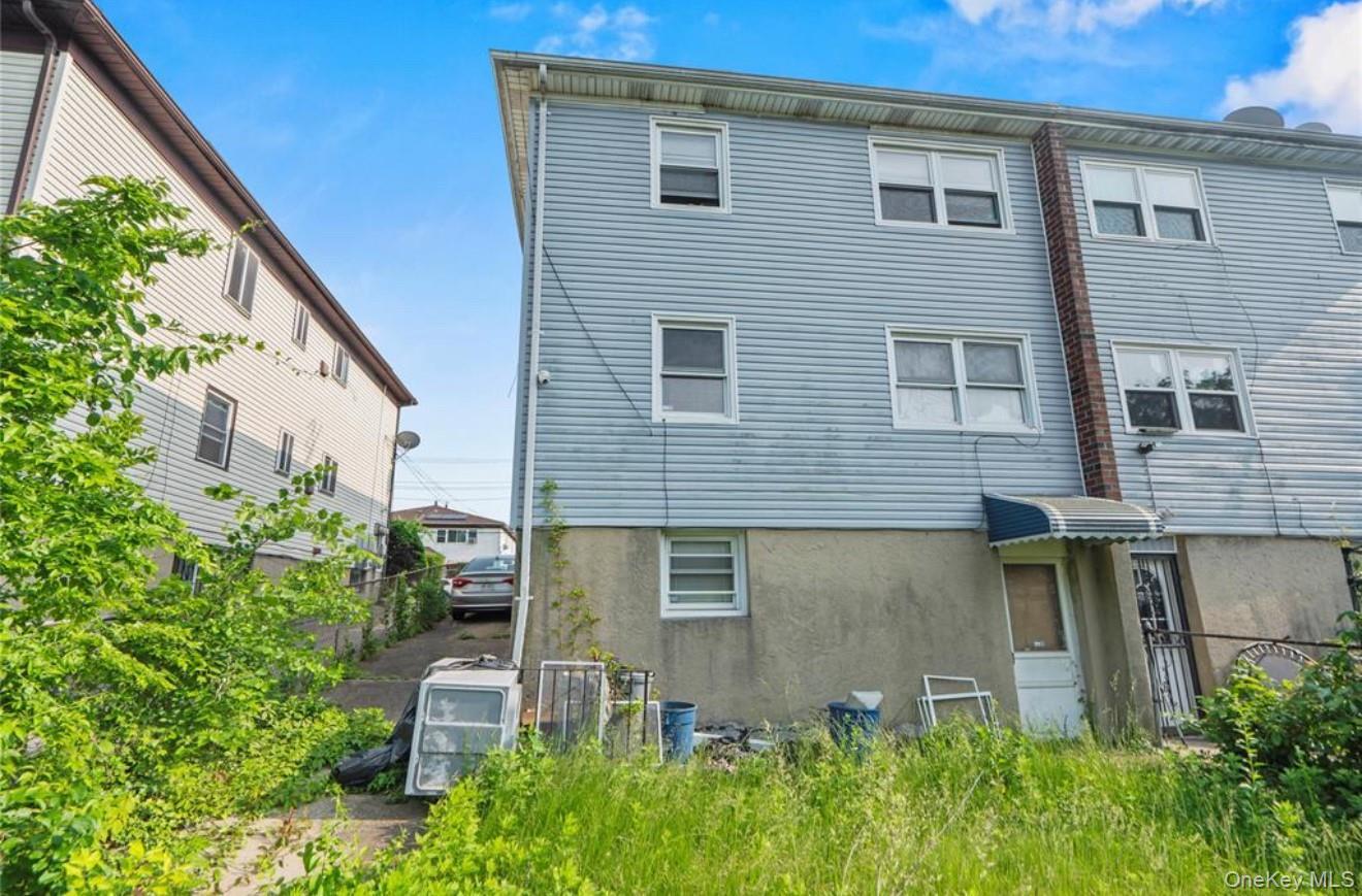 Single Family Sutter  Queens, NY 11436, MLS-954822-3