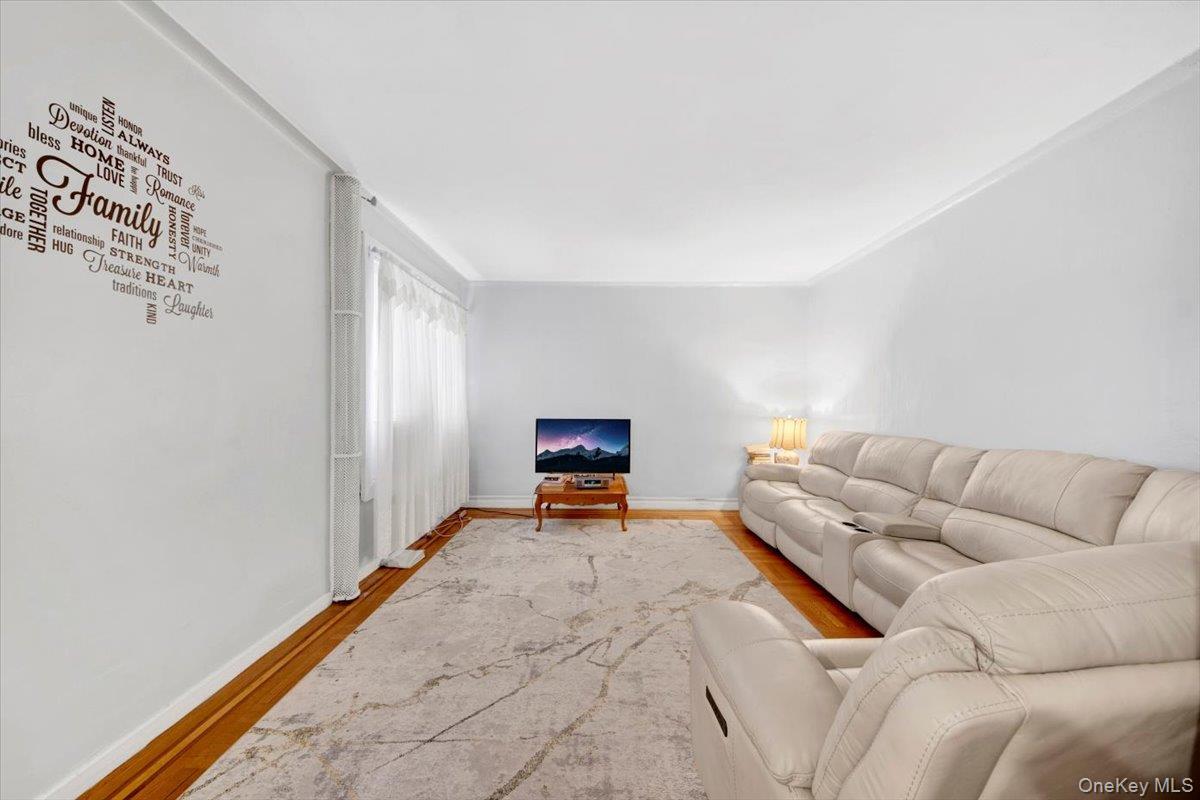 Coop Matthews  Bronx, NY 10467, MLS-954824-4