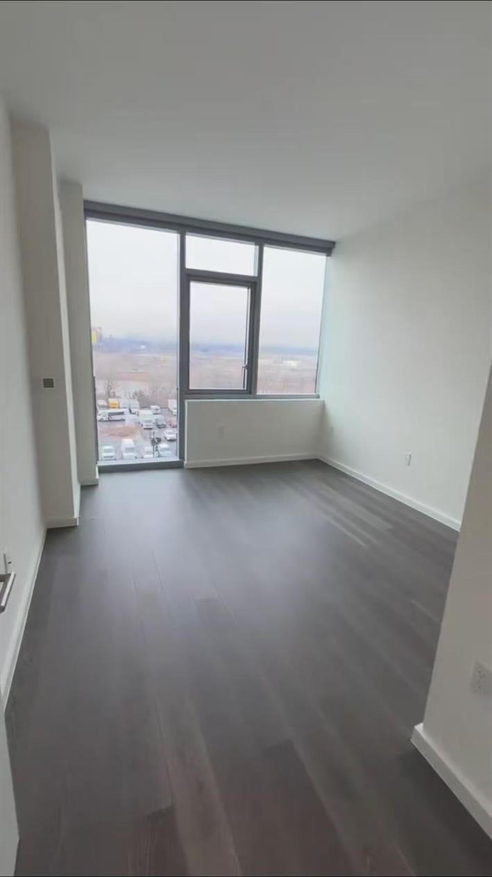 Condo 37th  Queens, NY 11354, MLS-954826-4