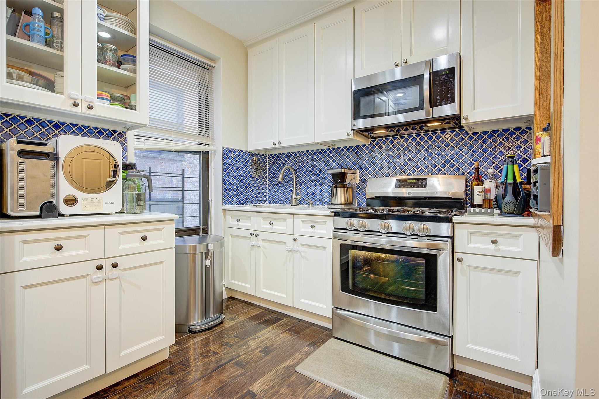 Condo 34th  Queens, NY 11372, MLS-954827-6