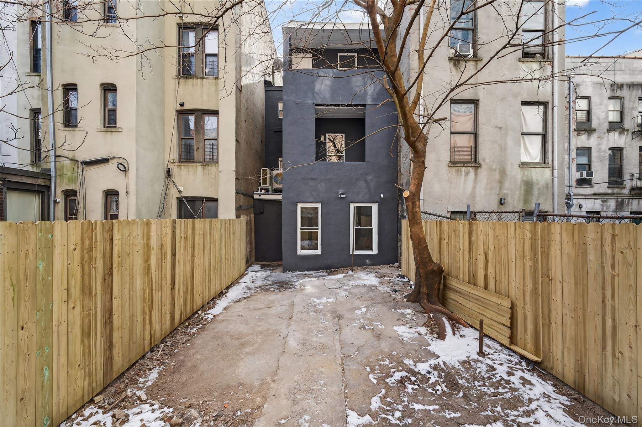 Single Family Pacific  Brooklyn, NY 11233, MLS-954859-29