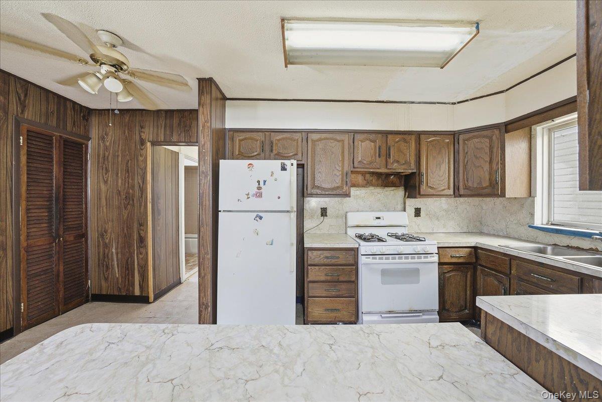 Single Family Lasalle  Bronx, NY 10461, MLS-954891-11