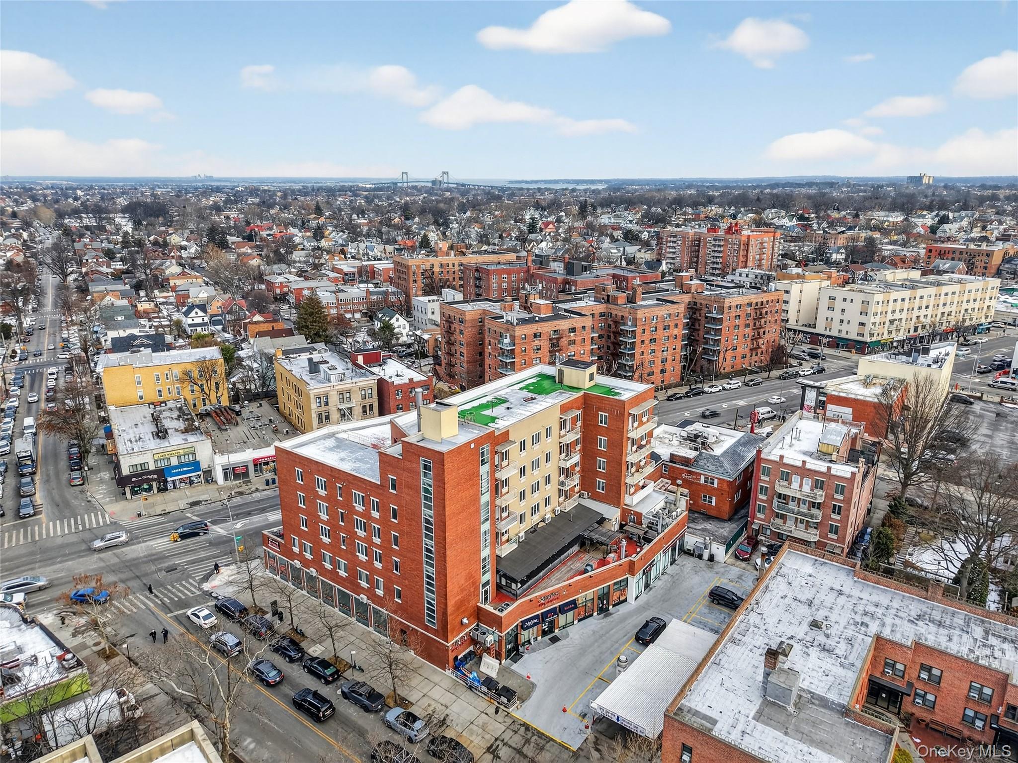 Condo Northern  Queens, NY 11354, MLS-954892-32