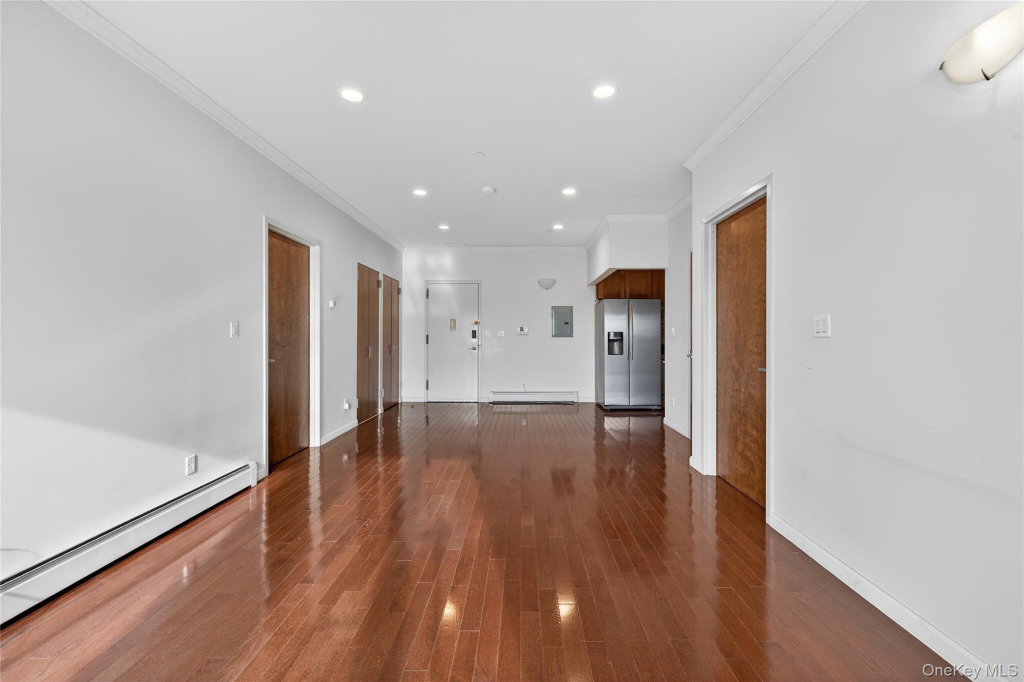 Condo Northern  Queens, NY 11354, MLS-954892-6