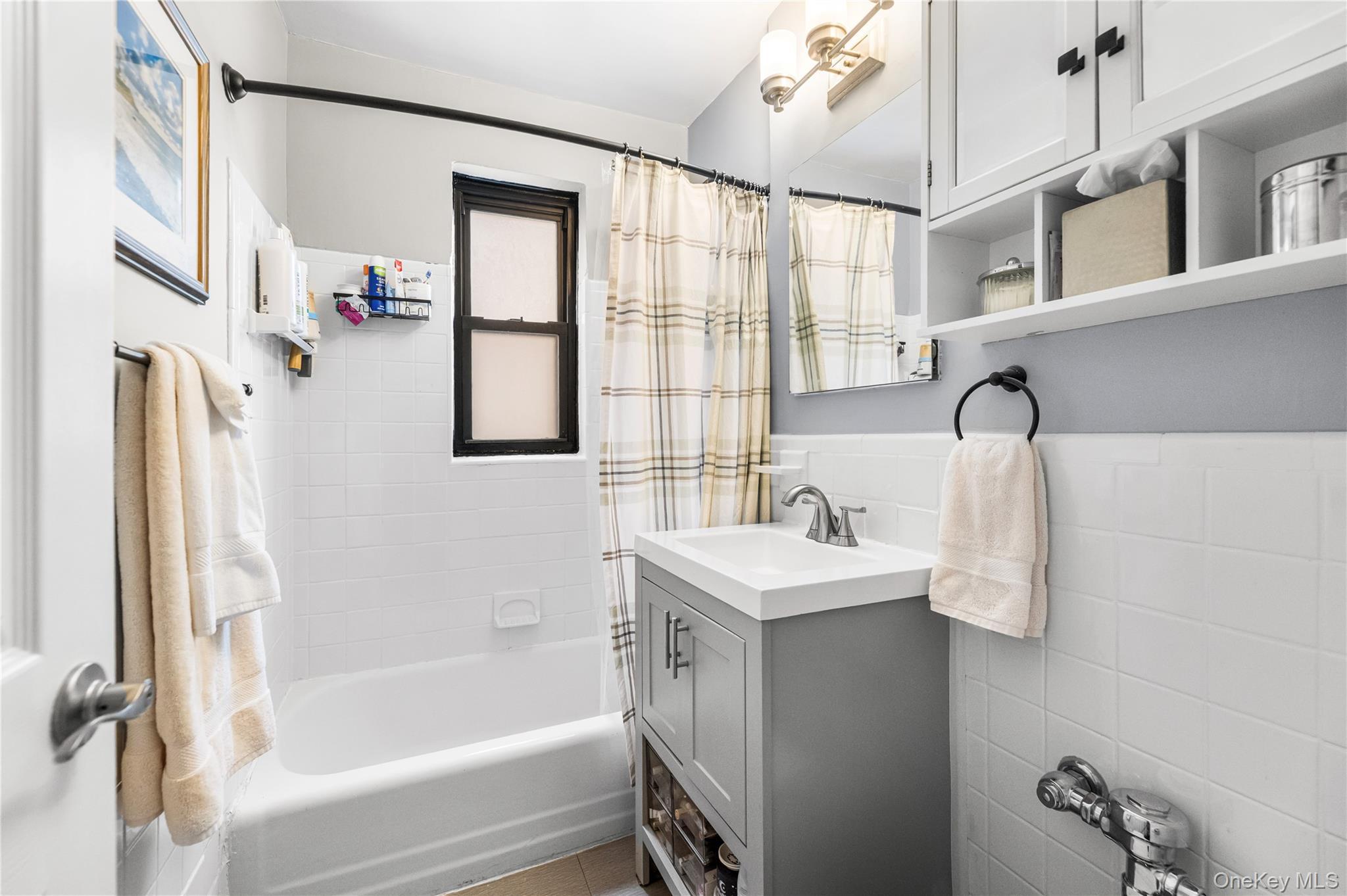 Coop Pelham  Westchester County, NY 10805, MLS-954939-19