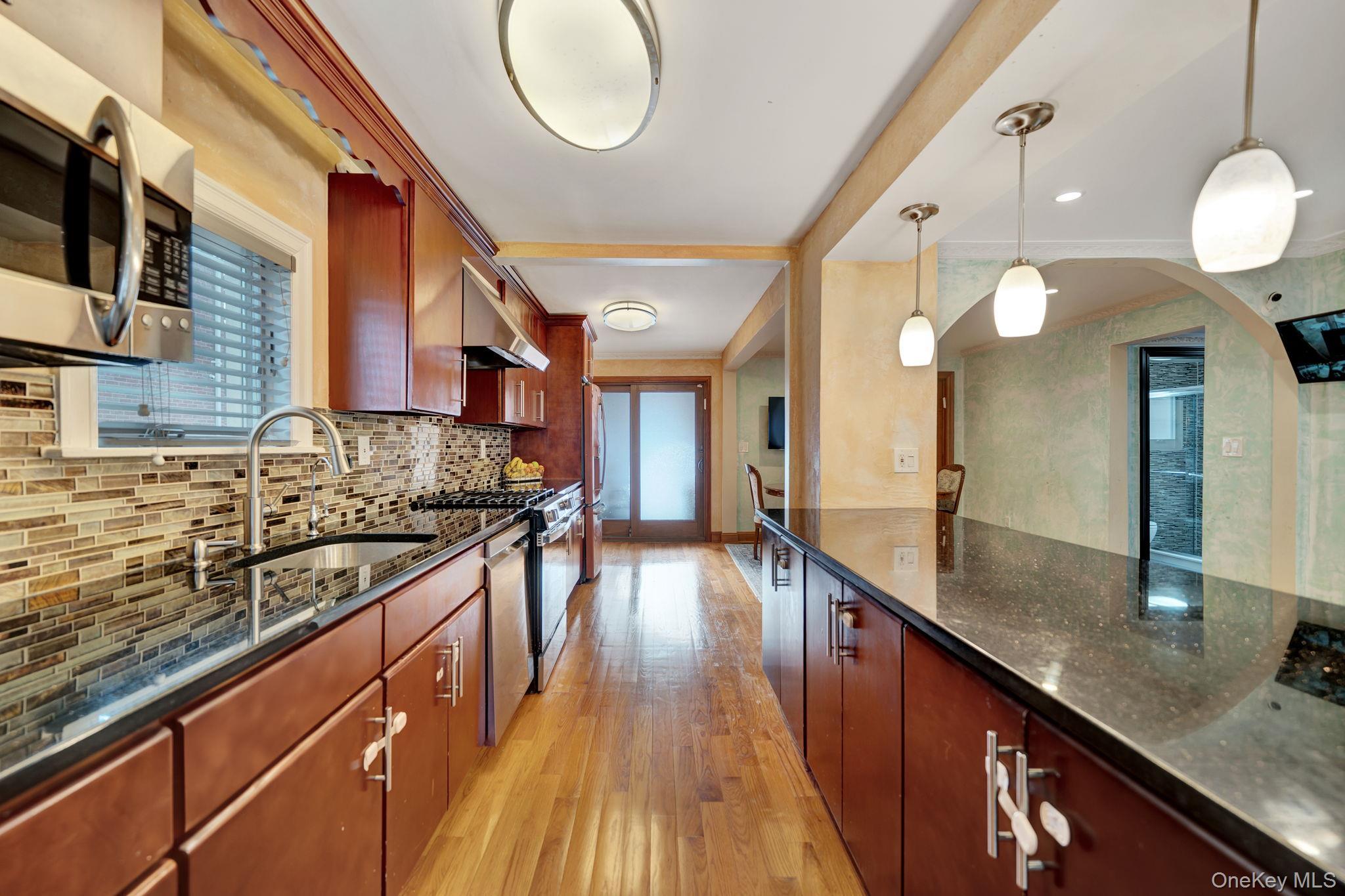 Single Family Mclaughlin  Queens, NY 11423, MLS-954986-11