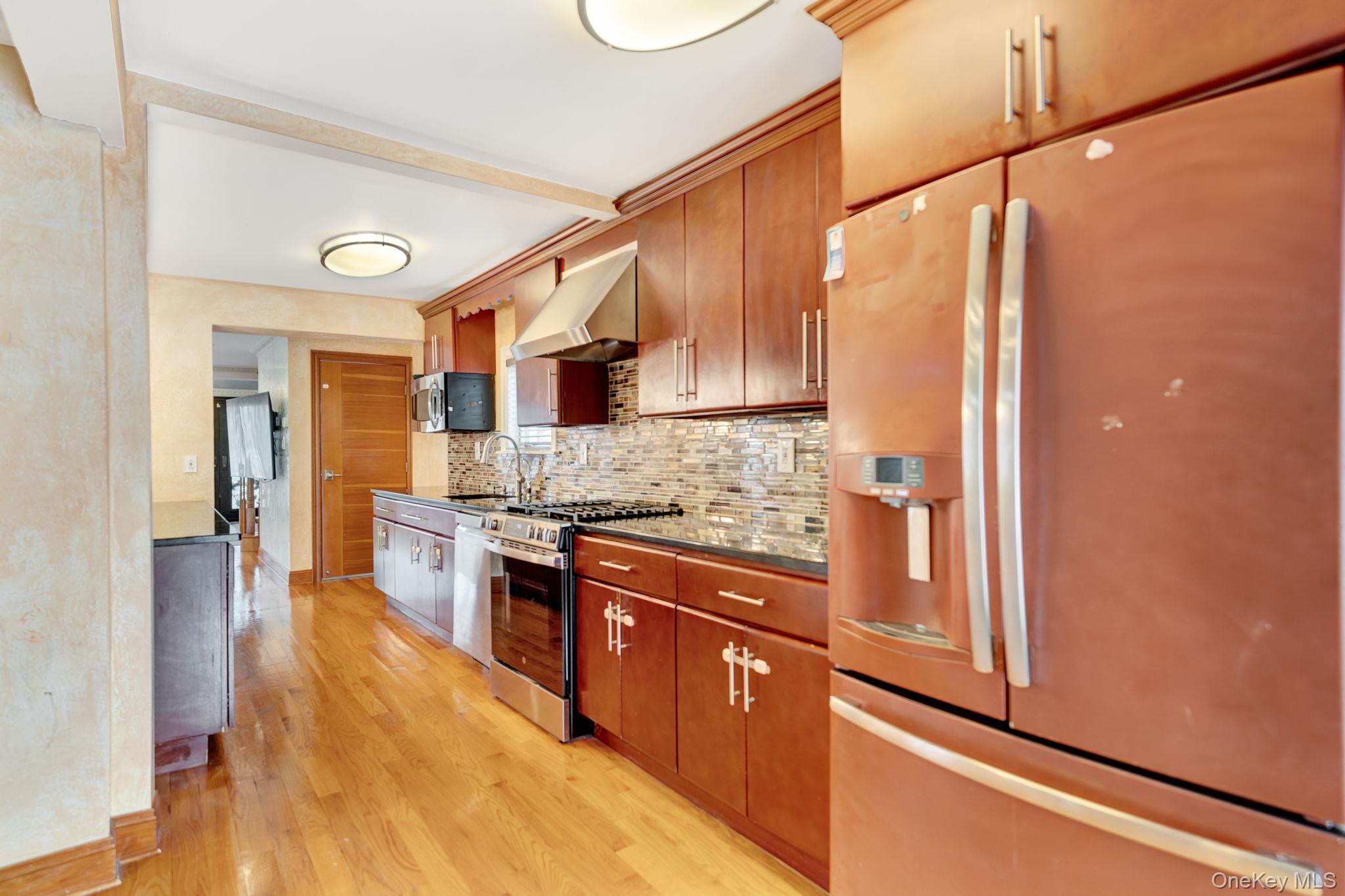 Single Family Mclaughlin  Queens, NY 11423, MLS-954986-14