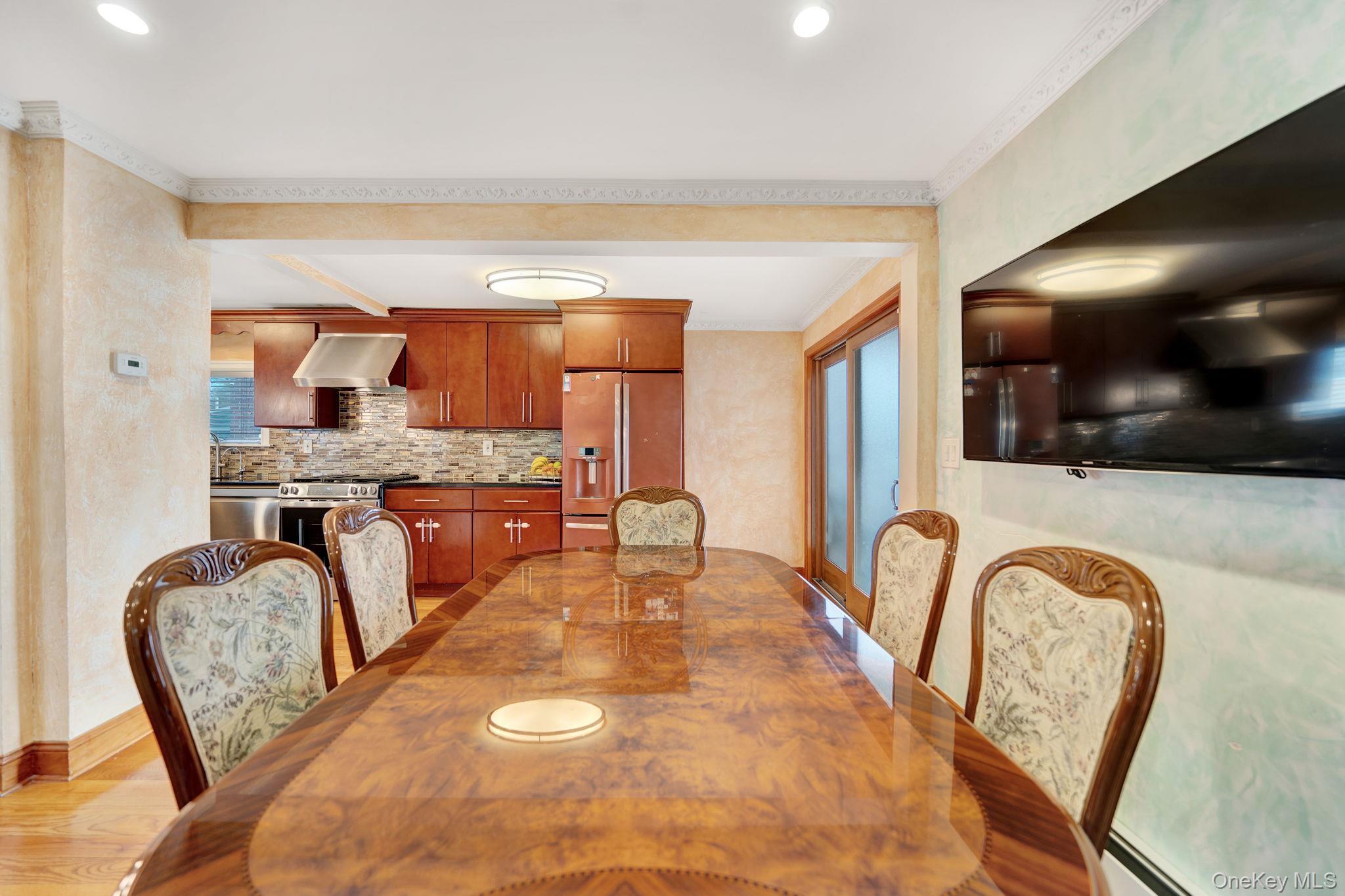 Single Family Mclaughlin  Queens, NY 11423, MLS-954986-16