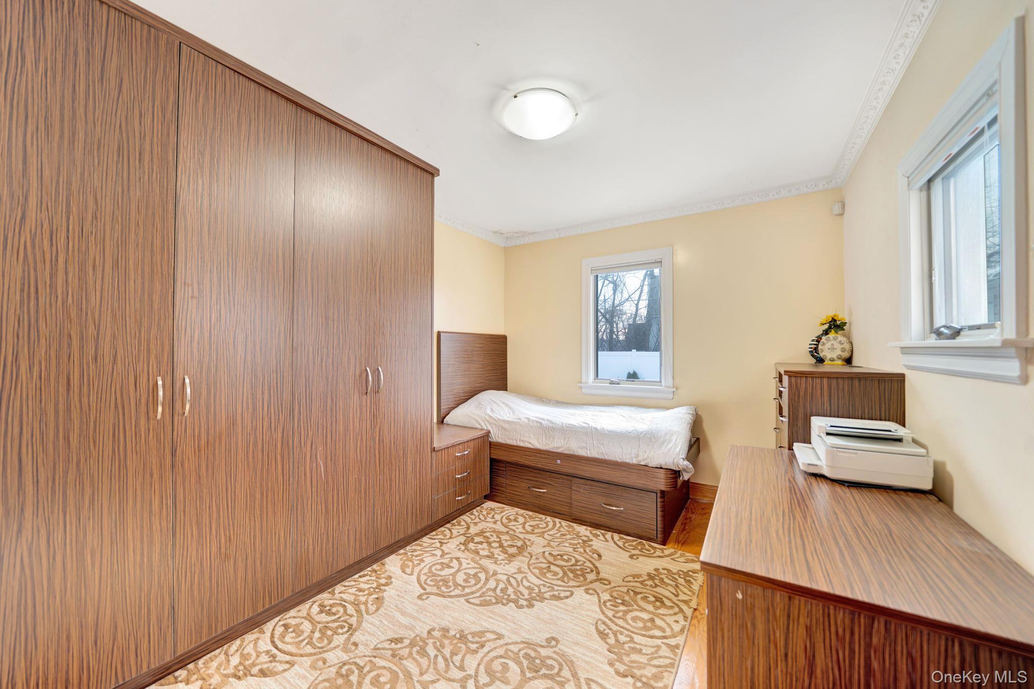 Single Family Mclaughlin  Queens, NY 11423, MLS-954986-17