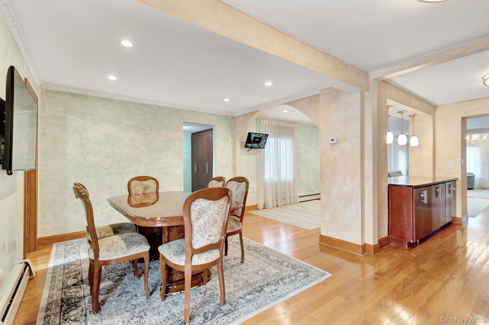 Single Family Mclaughlin  Queens, NY 11423, MLS-954986-18