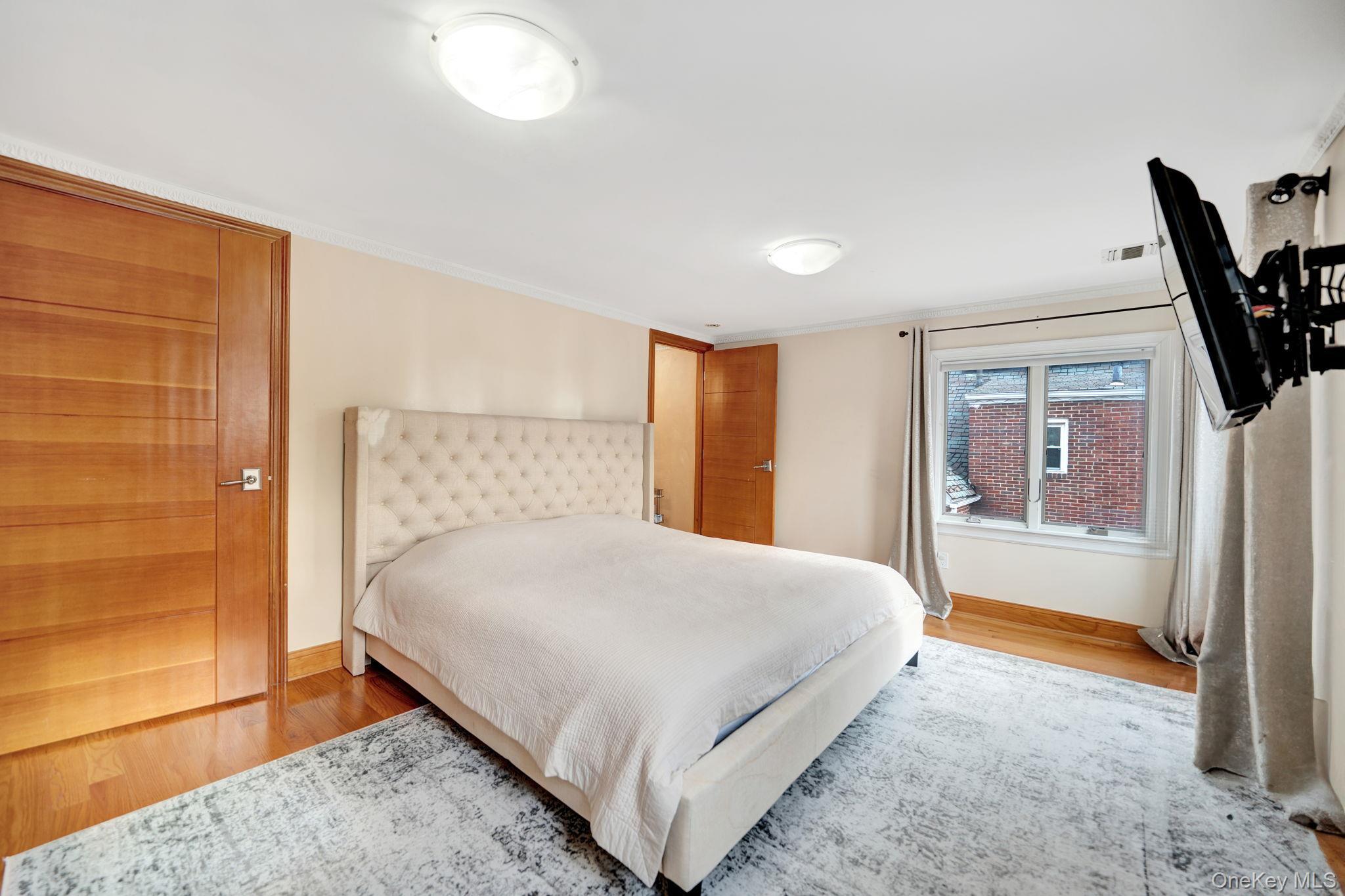 Single Family Mclaughlin  Queens, NY 11423, MLS-954986-28