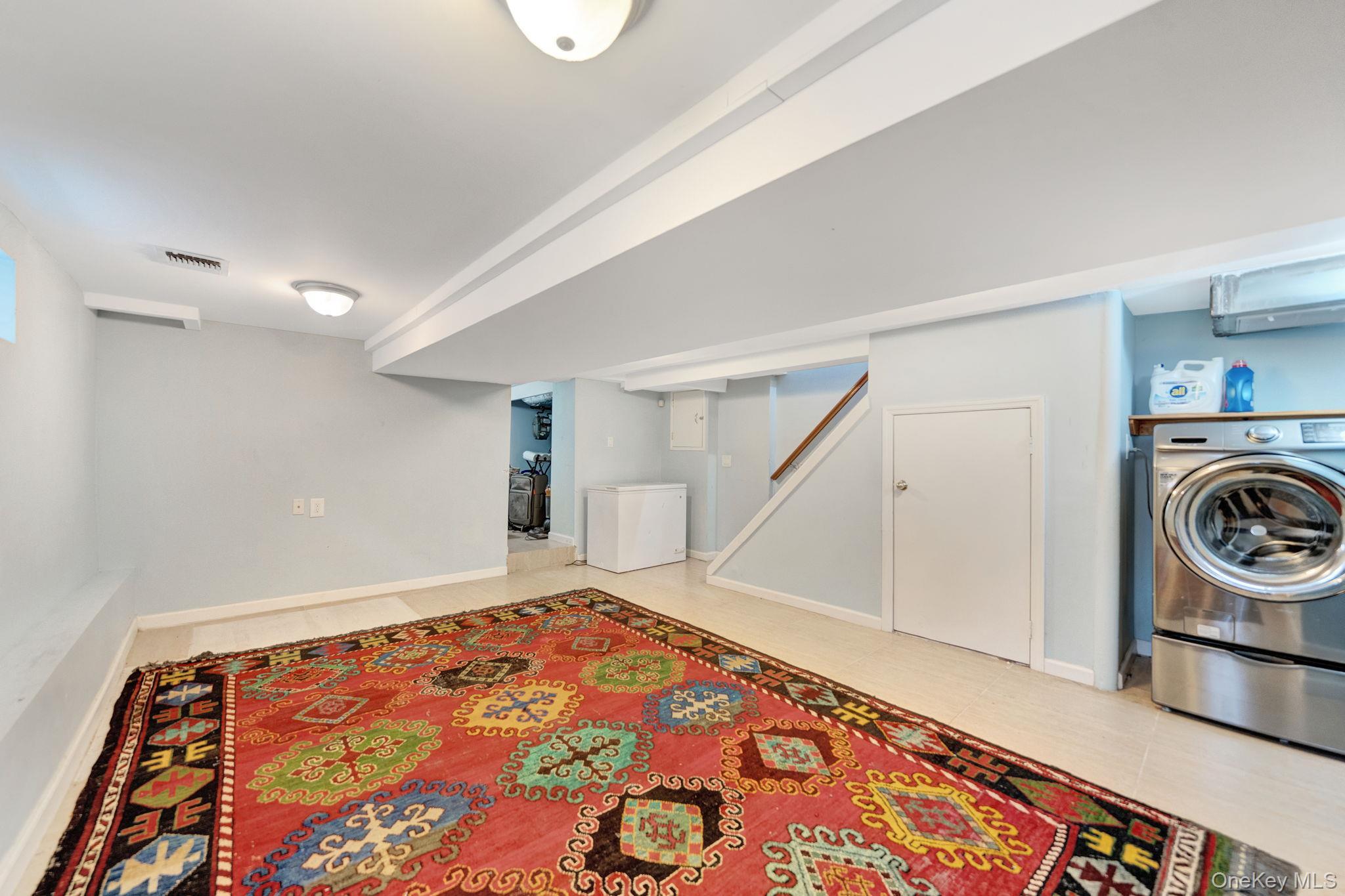 Single Family Mclaughlin  Queens, NY 11423, MLS-954986-36