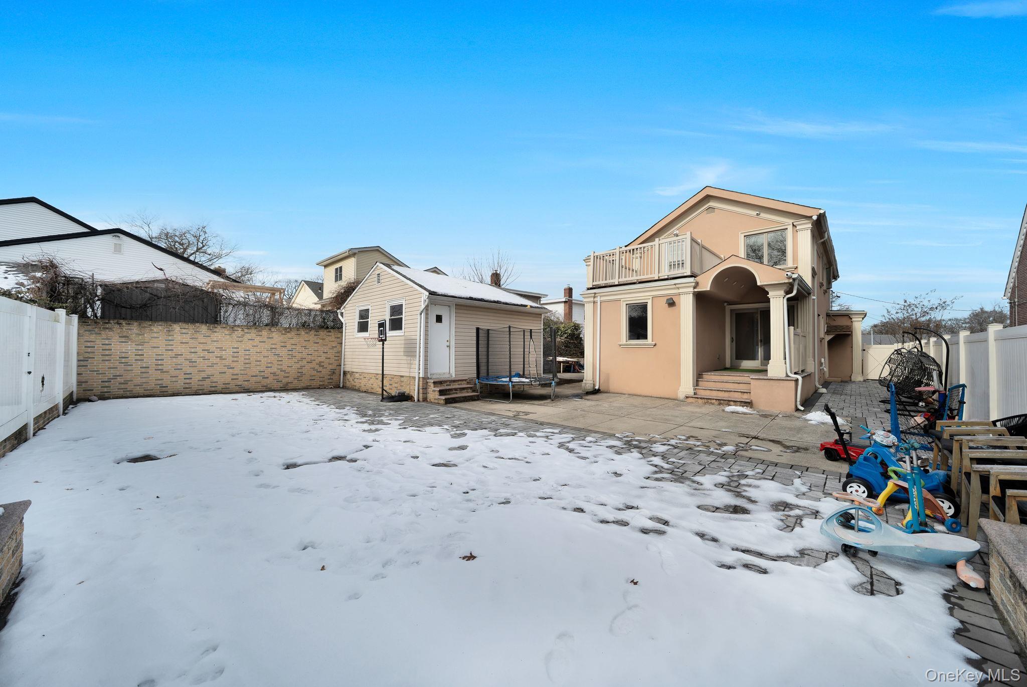 Single Family Mclaughlin  Queens, NY 11423, MLS-954986-42