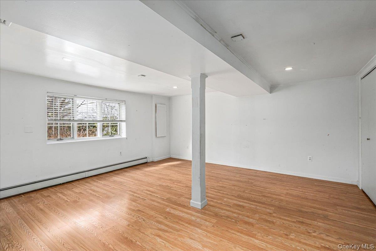 Single Family Harborview Drive Suffolk County, NY 11768, MLS-954989-27