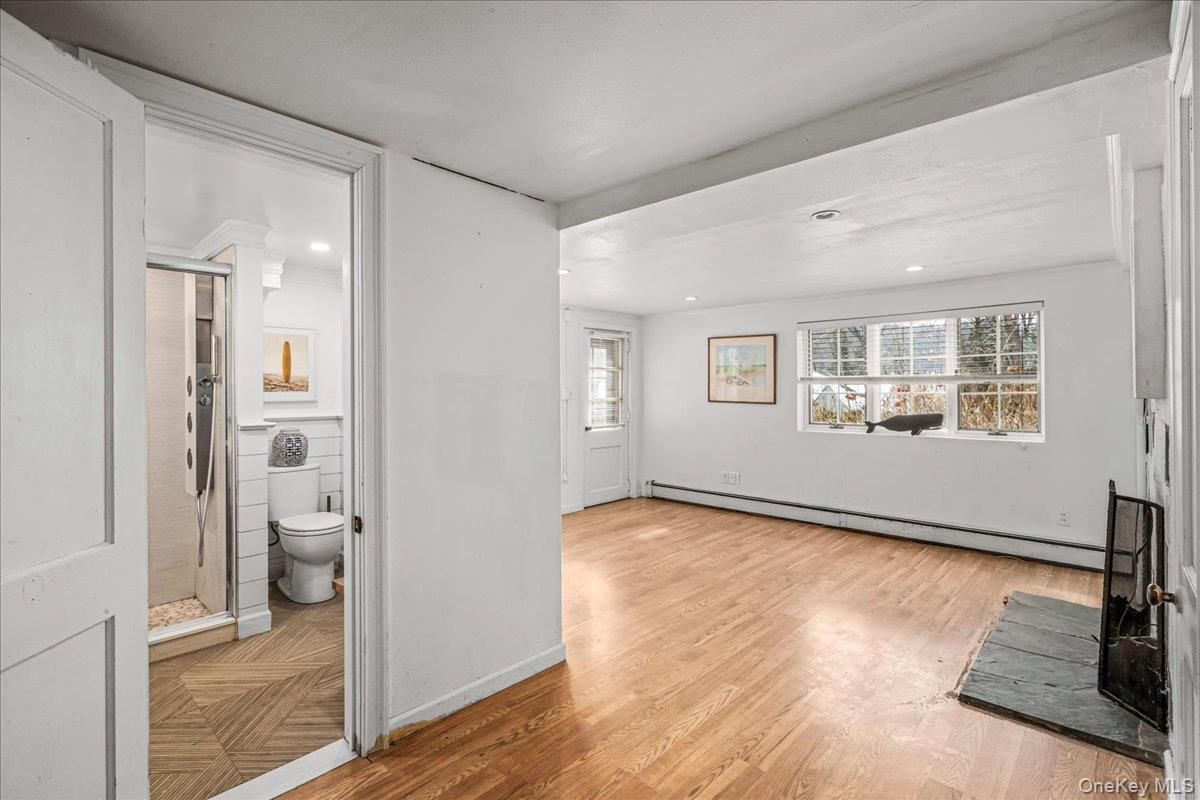Single Family Harborview Drive Suffolk County, NY 11768, MLS-954989-30