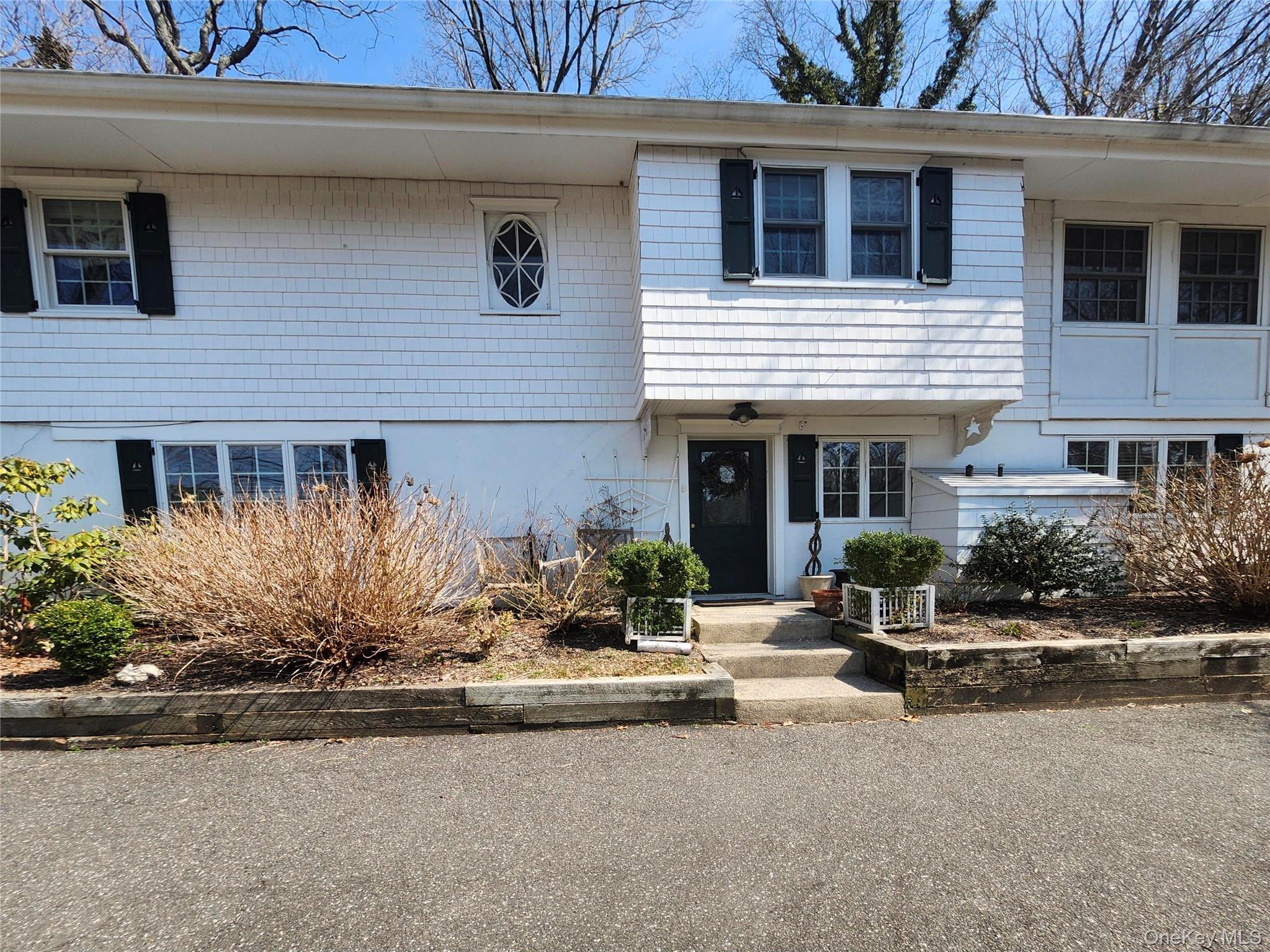 Single Family Harborview Drive Suffolk County, NY 11768, MLS-954989-37