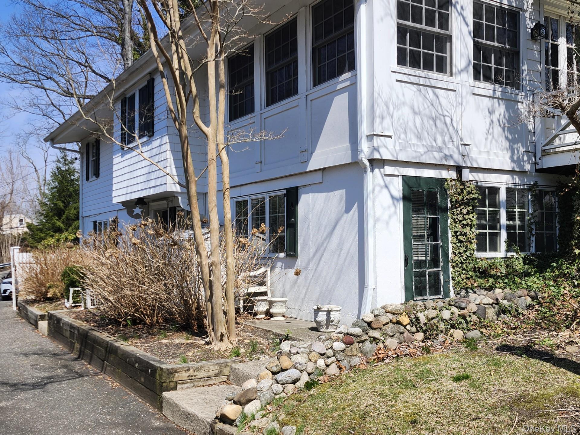 Single Family Harborview Drive Suffolk County, NY 11768, MLS-954989-39