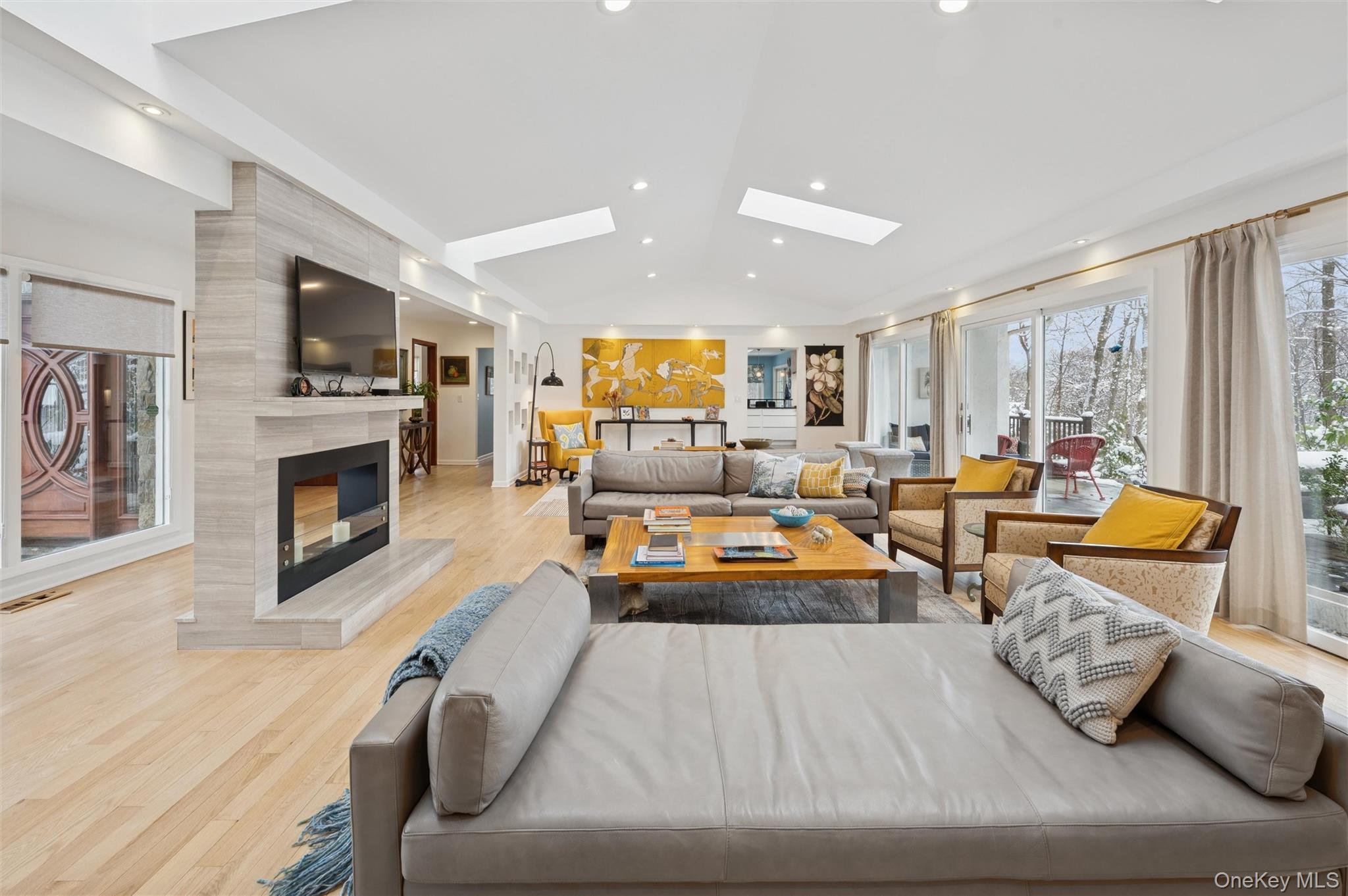 Single Family 254th  Bronx, NY 10471, MLS-954990-17