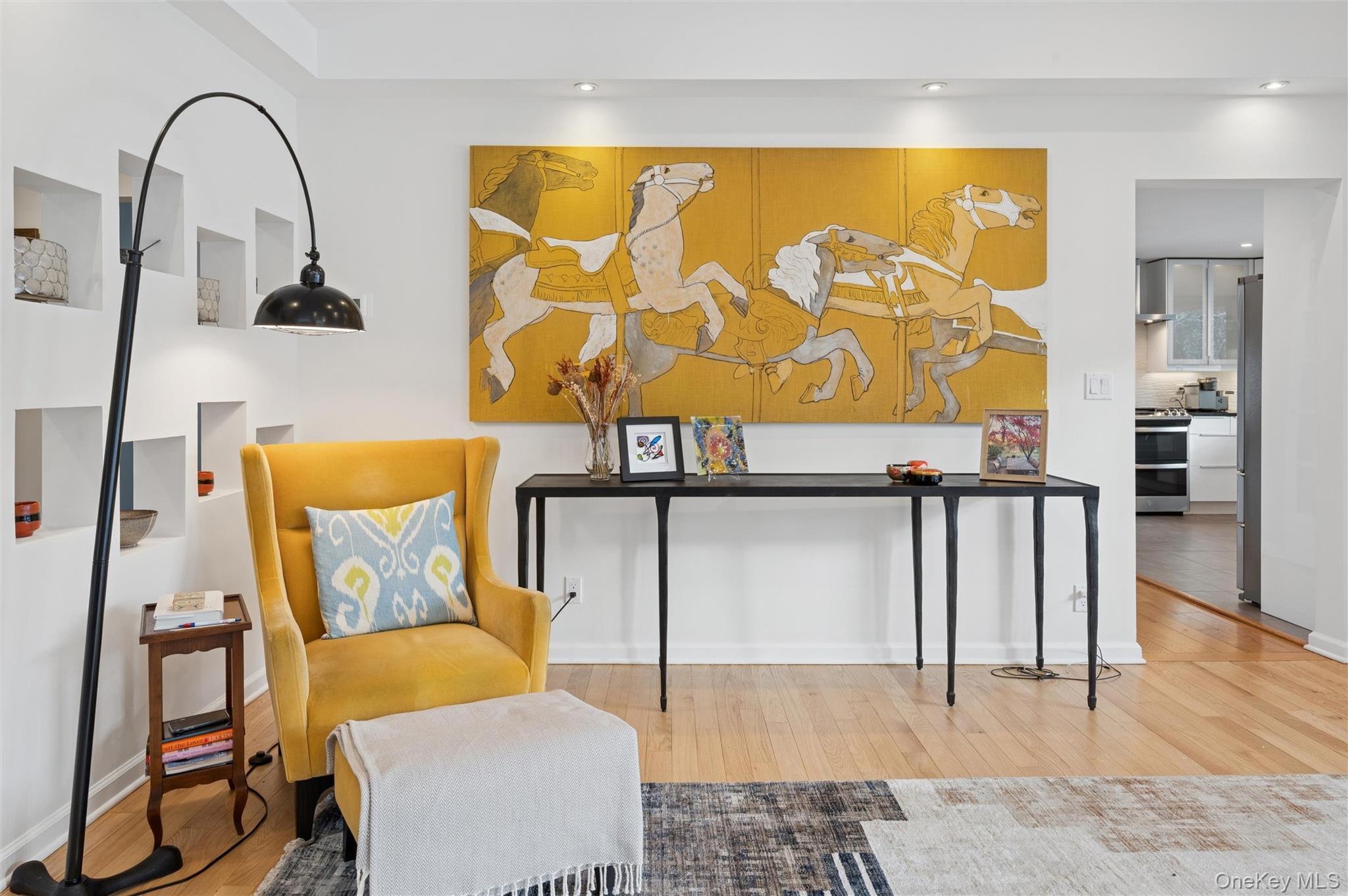 Single Family 254th  Bronx, NY 10471, MLS-954990-21