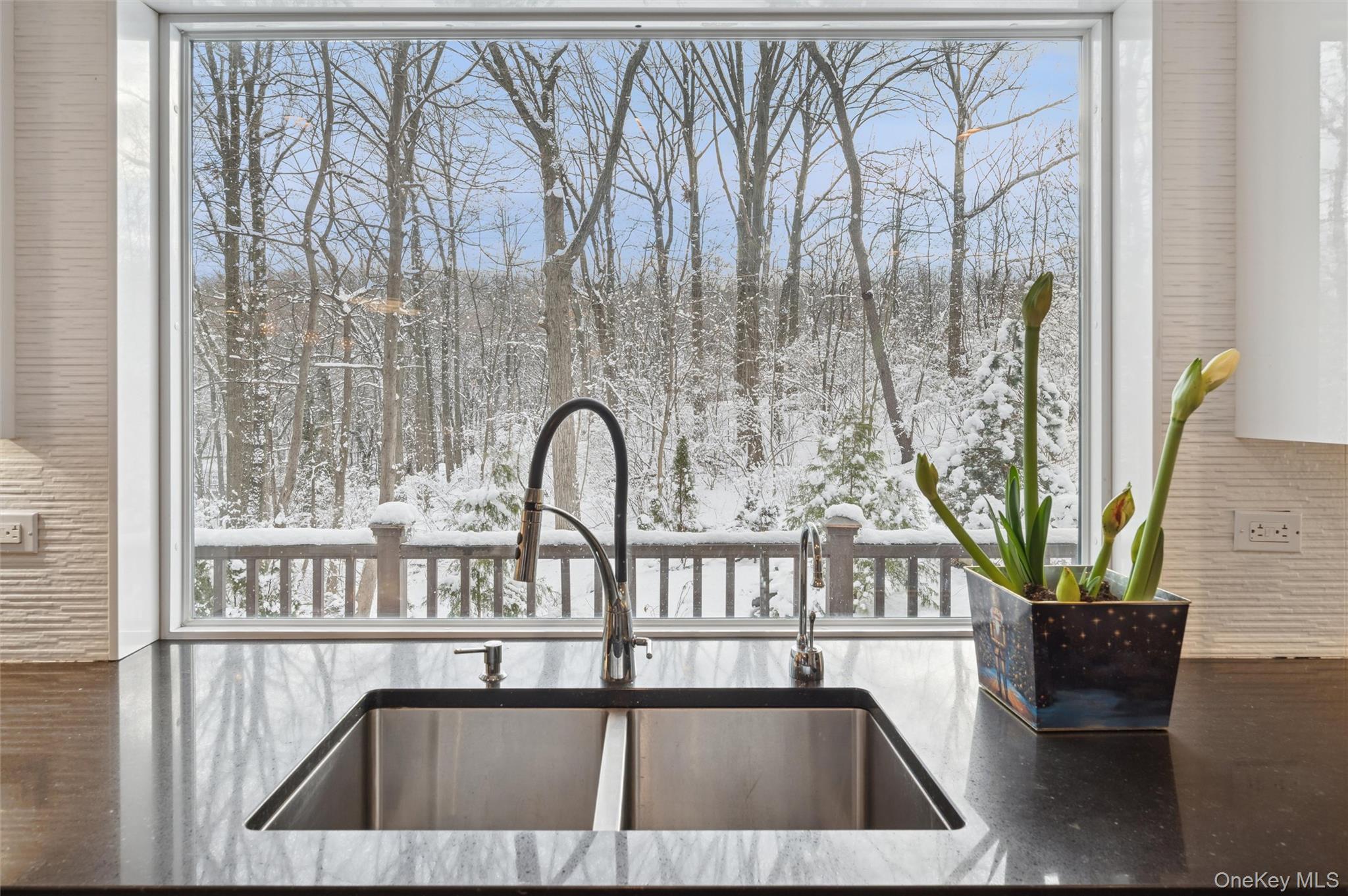 Single Family 254th  Bronx, NY 10471, MLS-954990-27