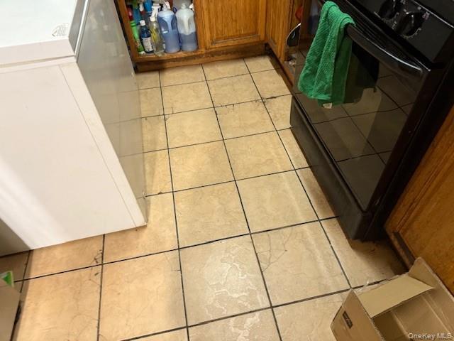 Single Family Clinton  Bronx, NY 10457, MLS-954995-7