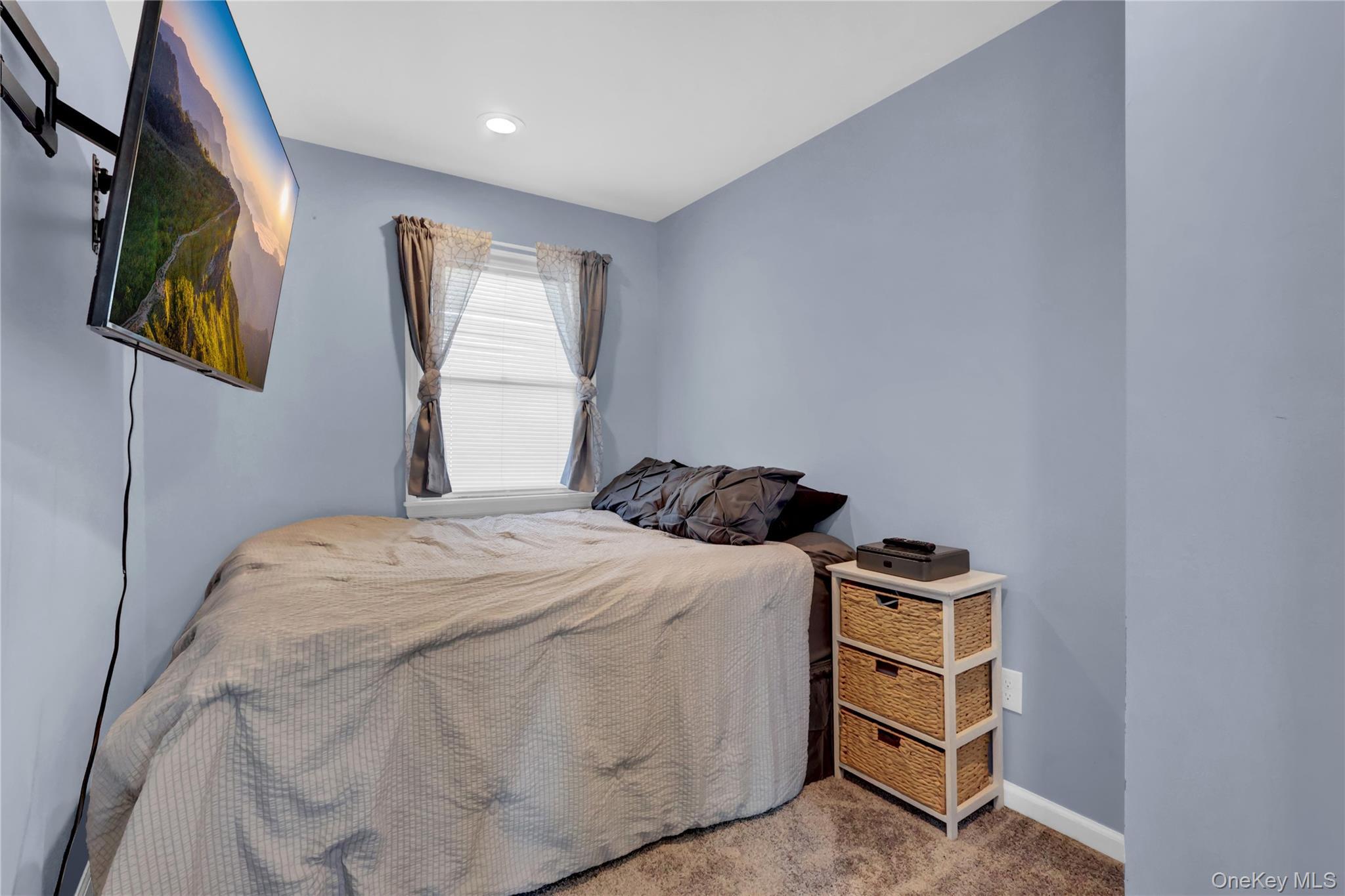 Single Family Baybright  Suffolk County, NY 11967, MLS-955001-13