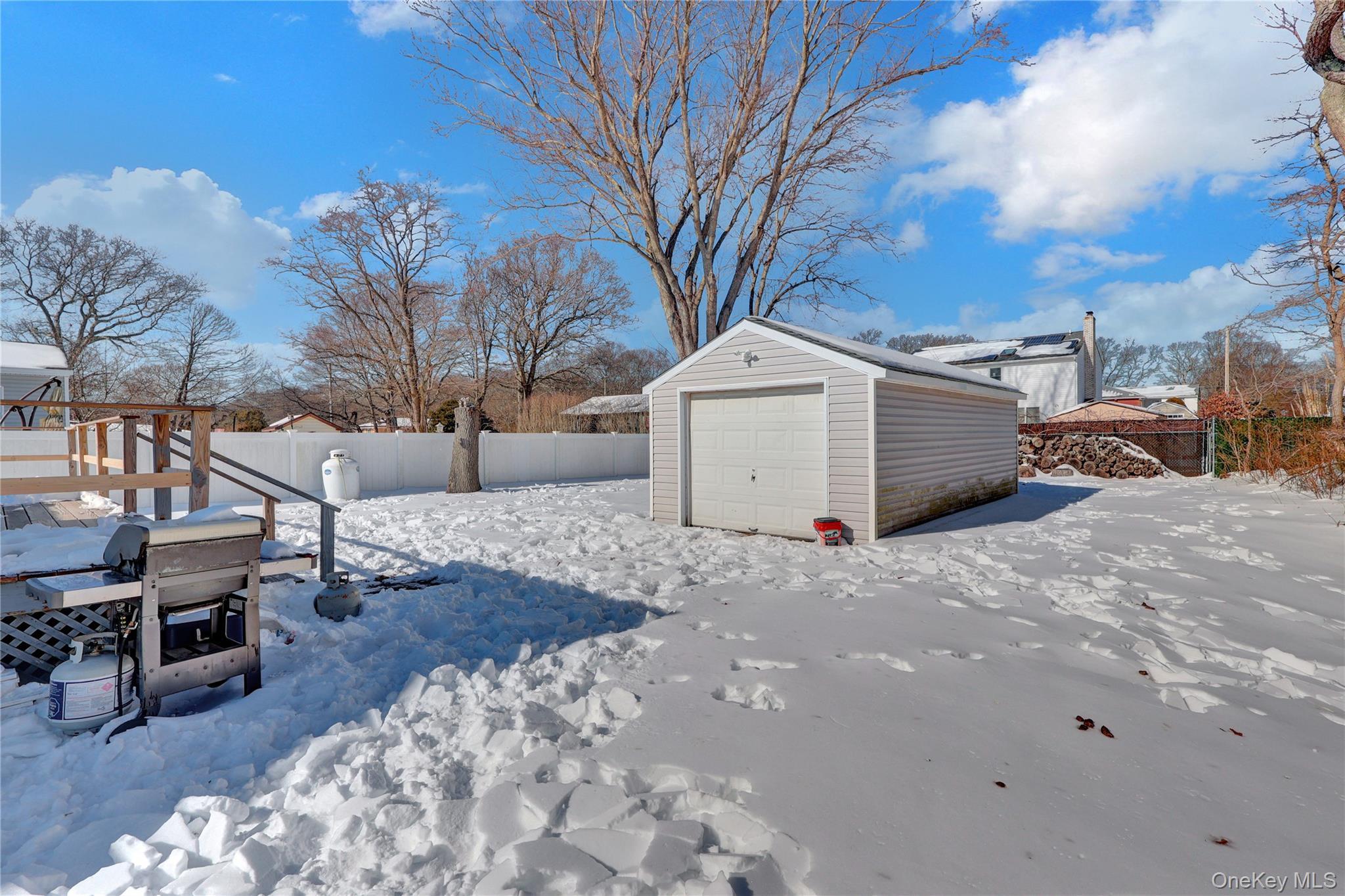 Single Family Baybright  Suffolk County, NY 11967, MLS-955001-16