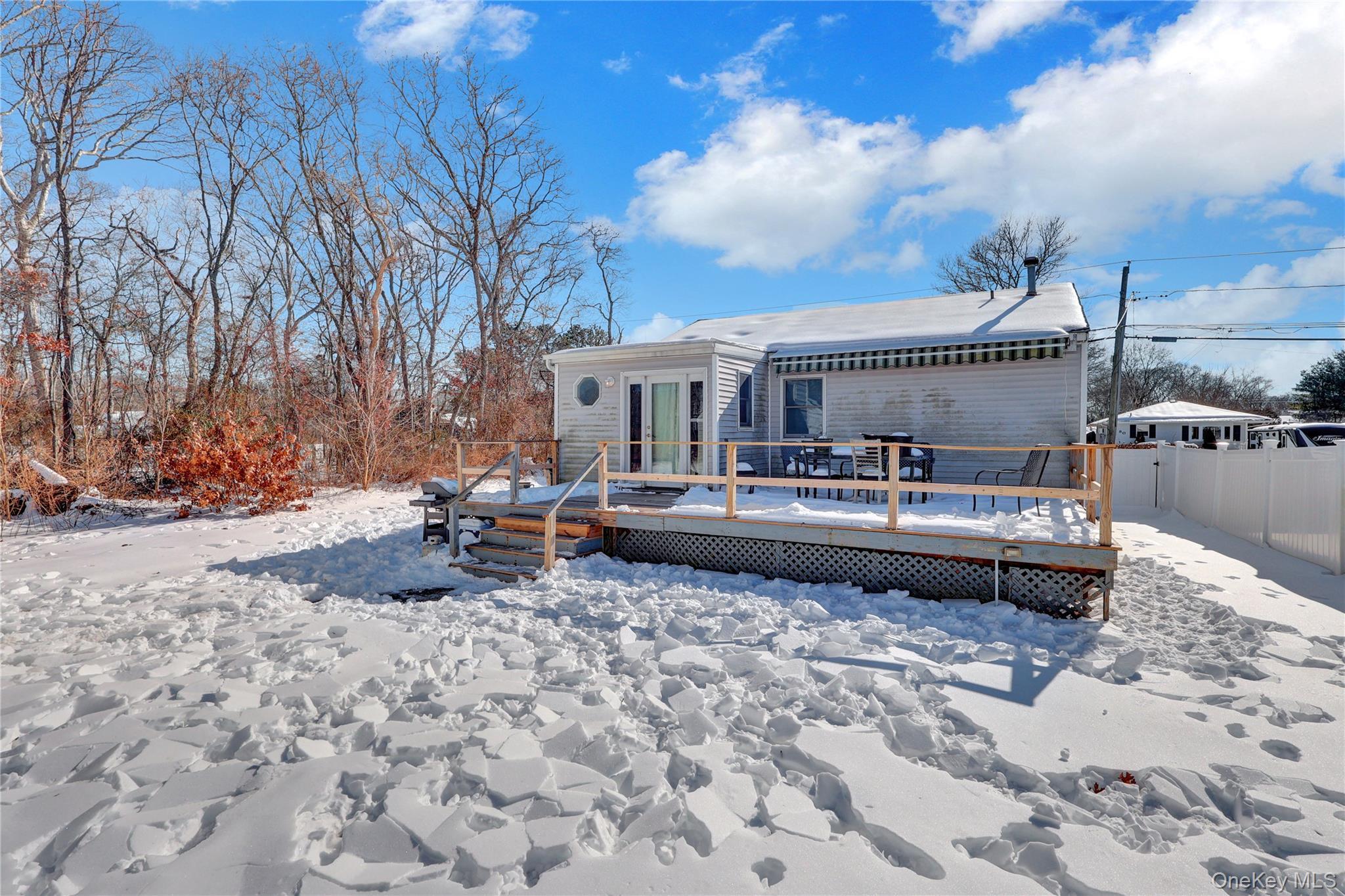 Single Family Baybright  Suffolk County, NY 11967, MLS-955001-18