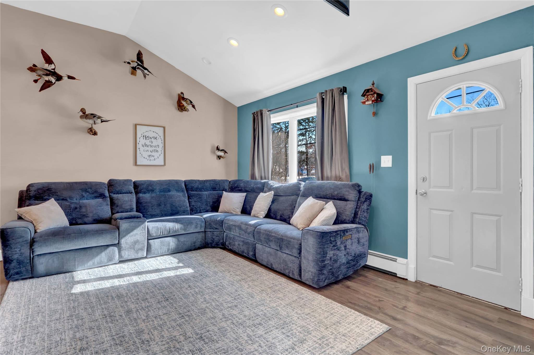 Single Family Baybright  Suffolk County, NY 11967, MLS-955001-6