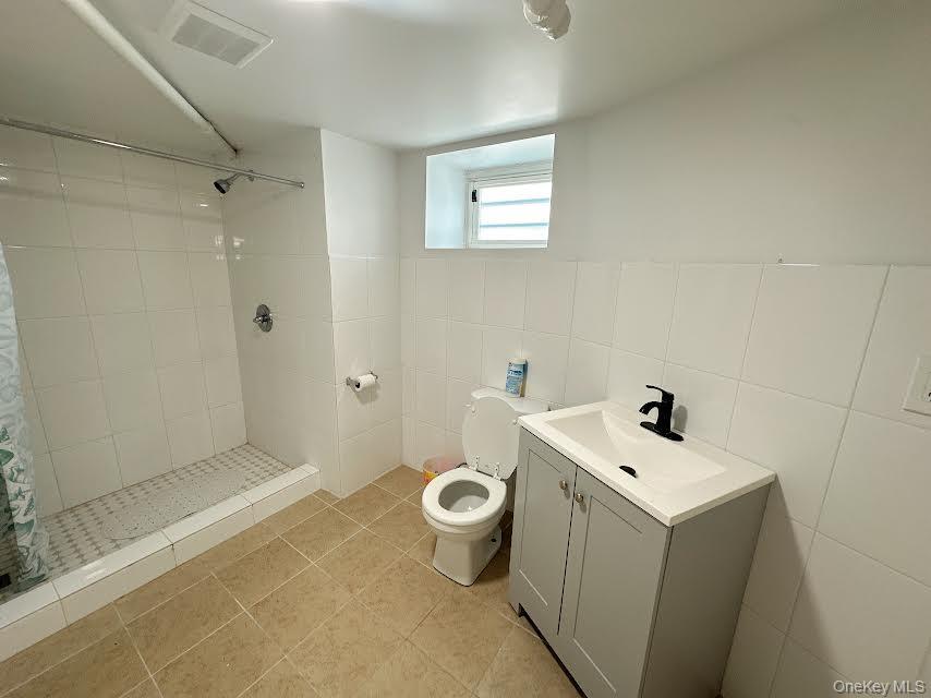 Single Family 120th  Queens, NY 11356, MLS-955022-10