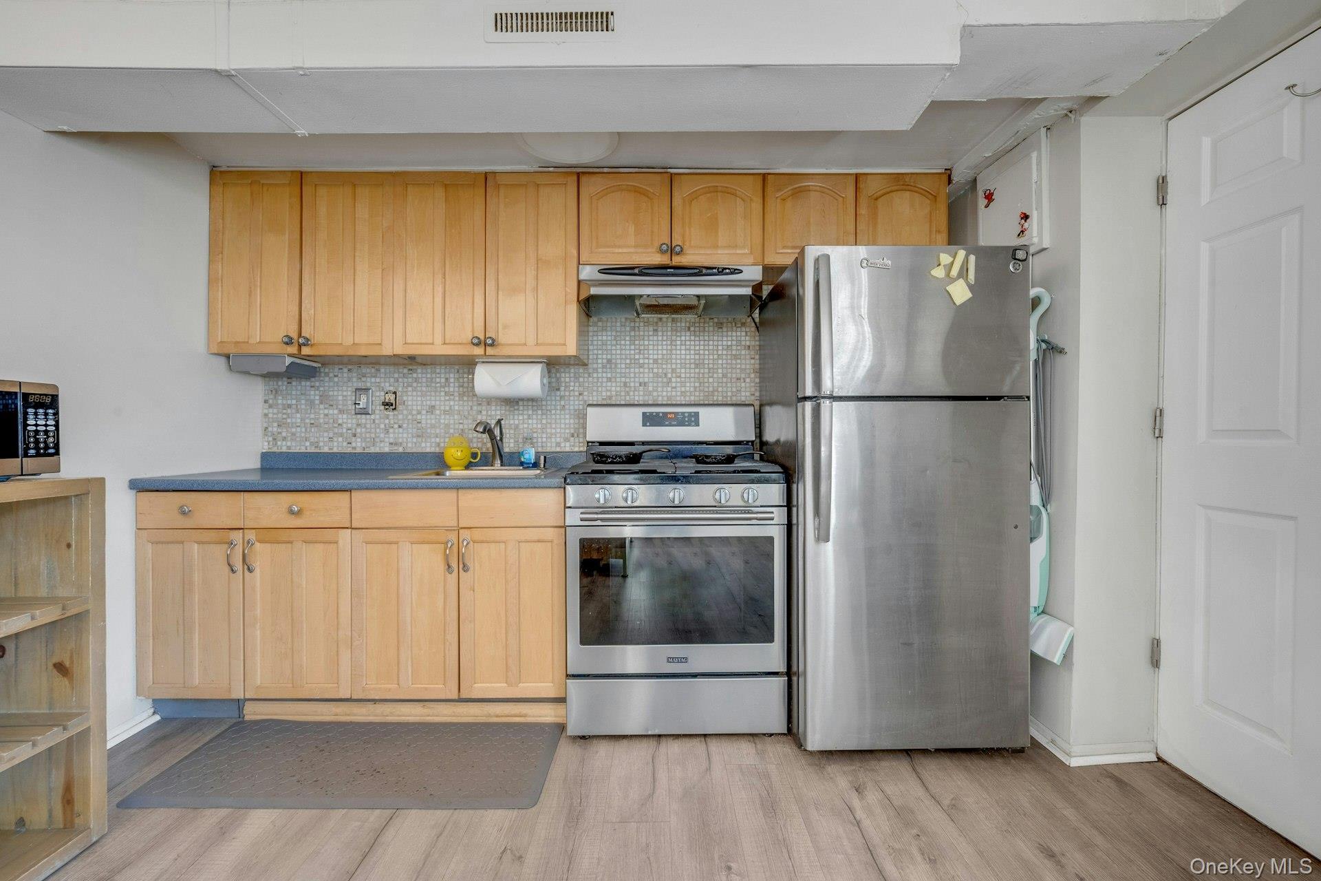 Single Family Revere  Bronx, NY 10465, MLS-955039-18