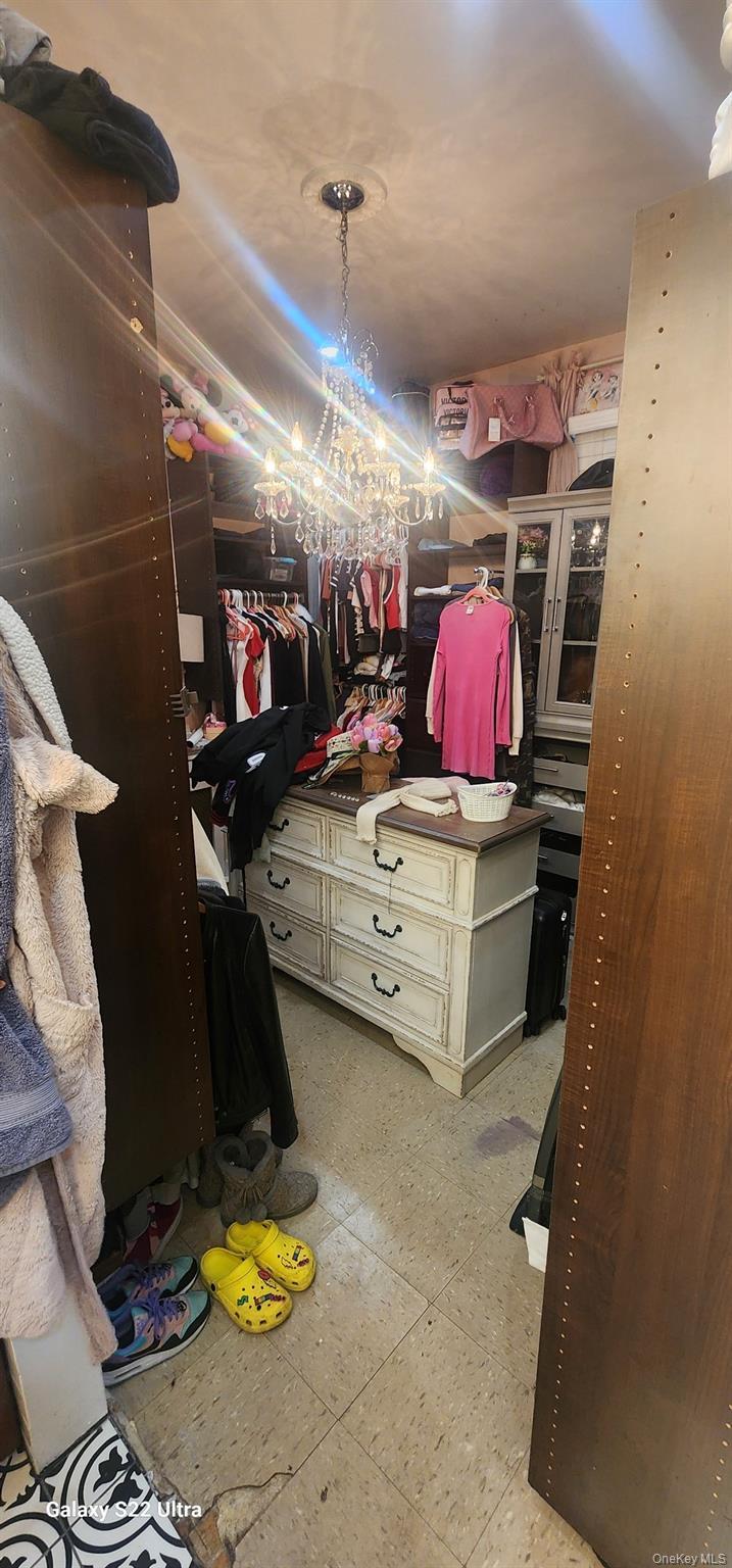 Single Family Kingsbridge  Bronx, NY 10463, MLS-955043-4