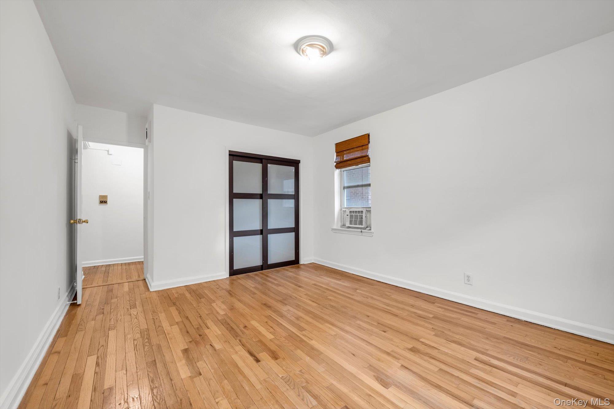 Coop Barnes Bronx, NY 10462, MLS-955055-10