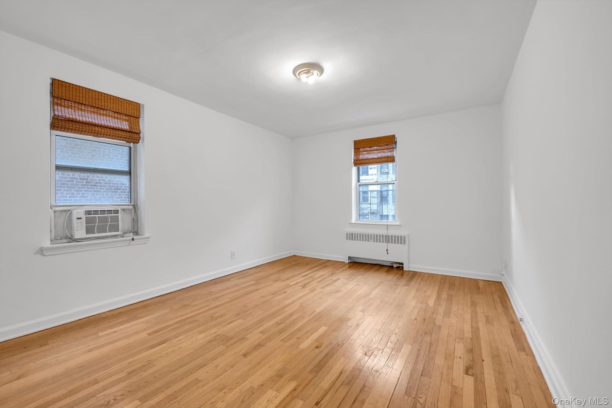 Coop Barnes Bronx, NY 10462, MLS-955055-8