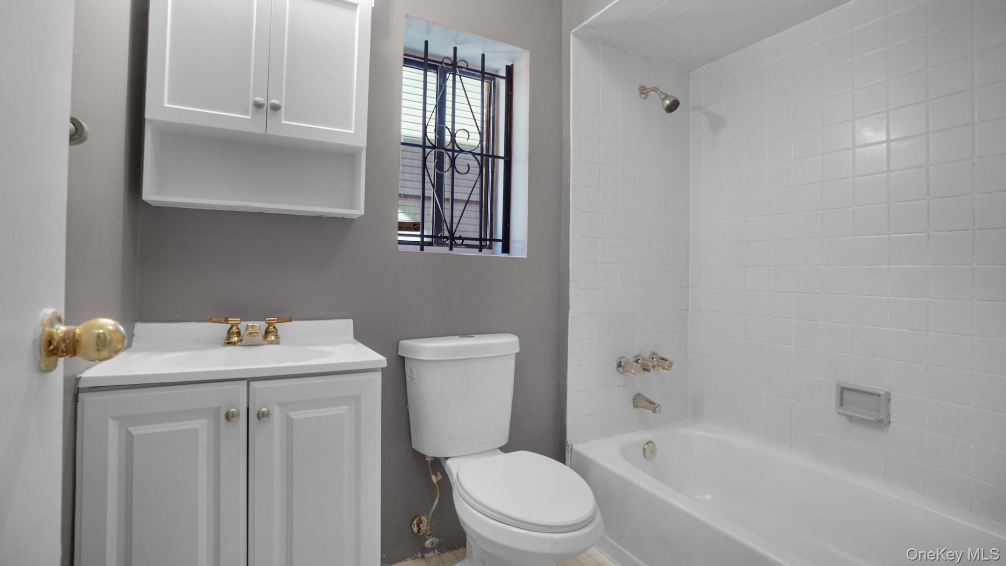 Condo 92nd  Brooklyn, NY 11236, MLS-955060-7