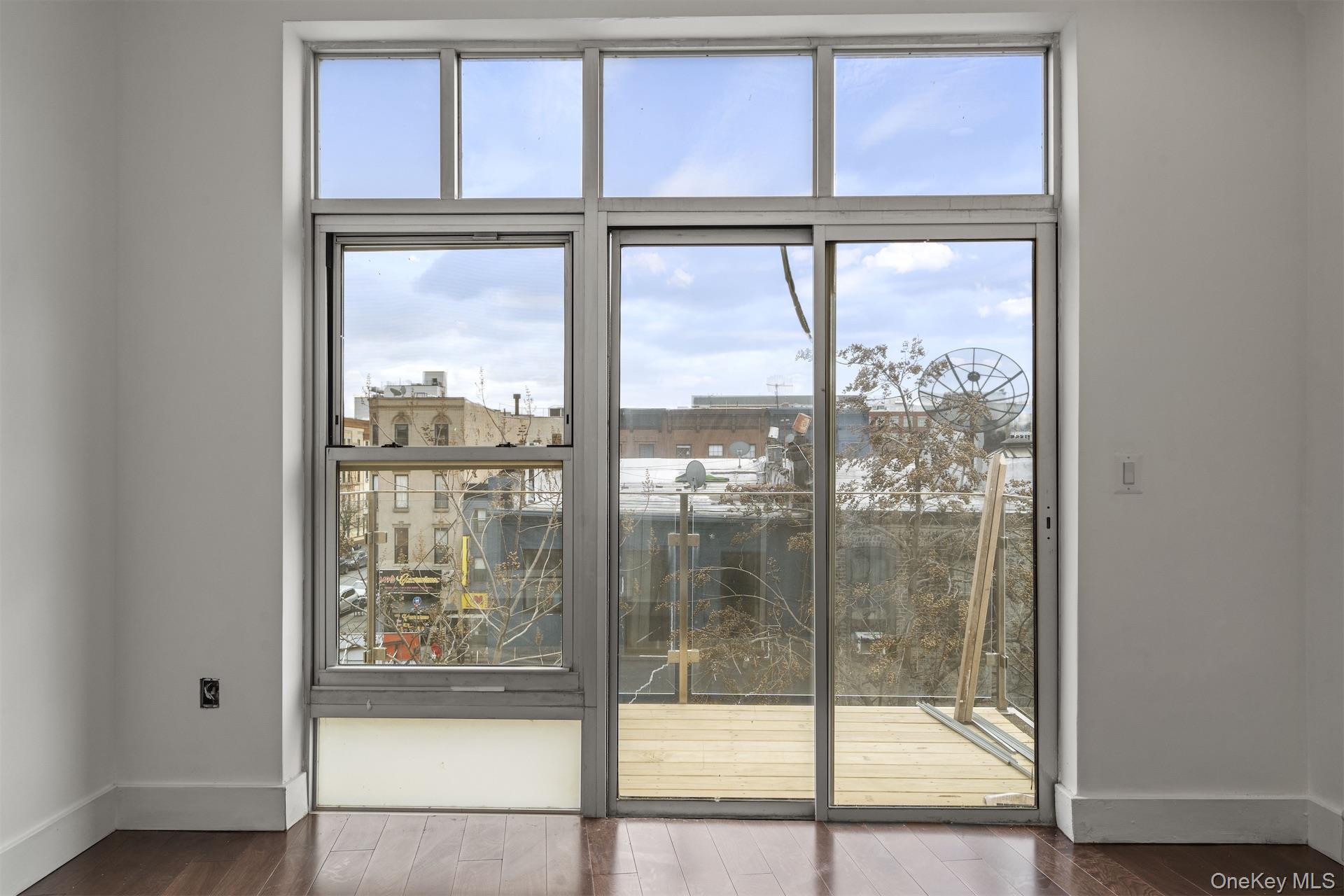 Single Family Decatur  Brooklyn, NY 11216, MLS-955075-43