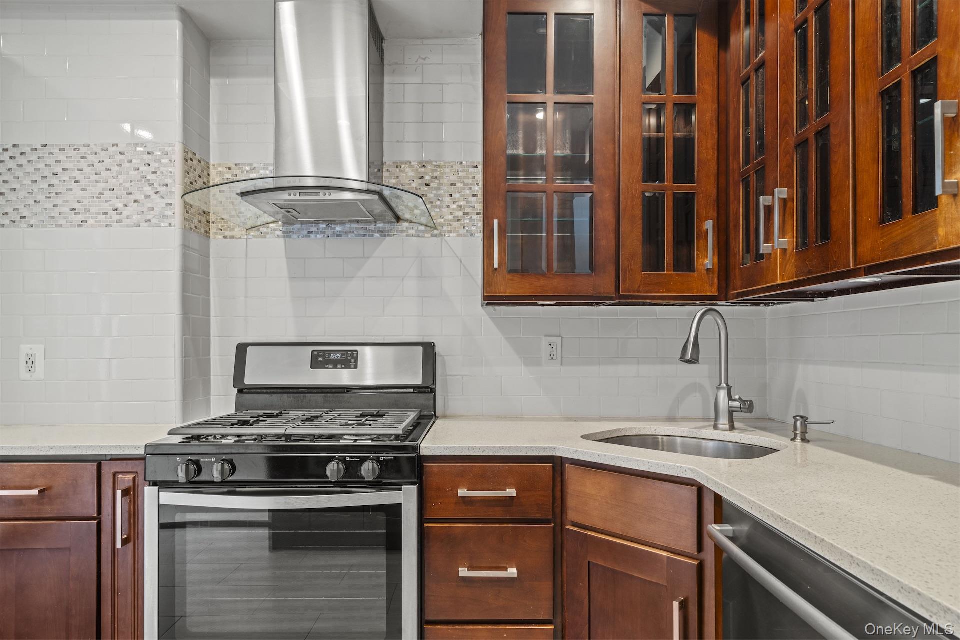 Single Family Decatur  Brooklyn, NY 11216, MLS-955075-7