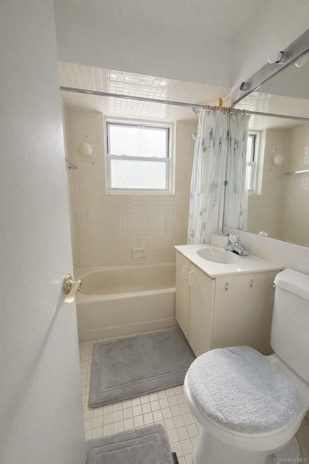 Coop Jewel Queens, NY 11367, MLS-955078-5