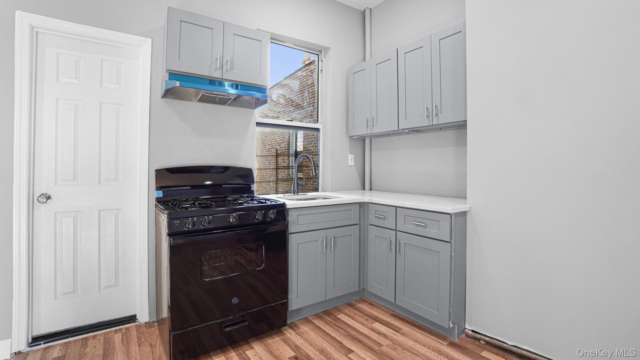 Single Family 156th  Queens, NY 11433, MLS-955088-15