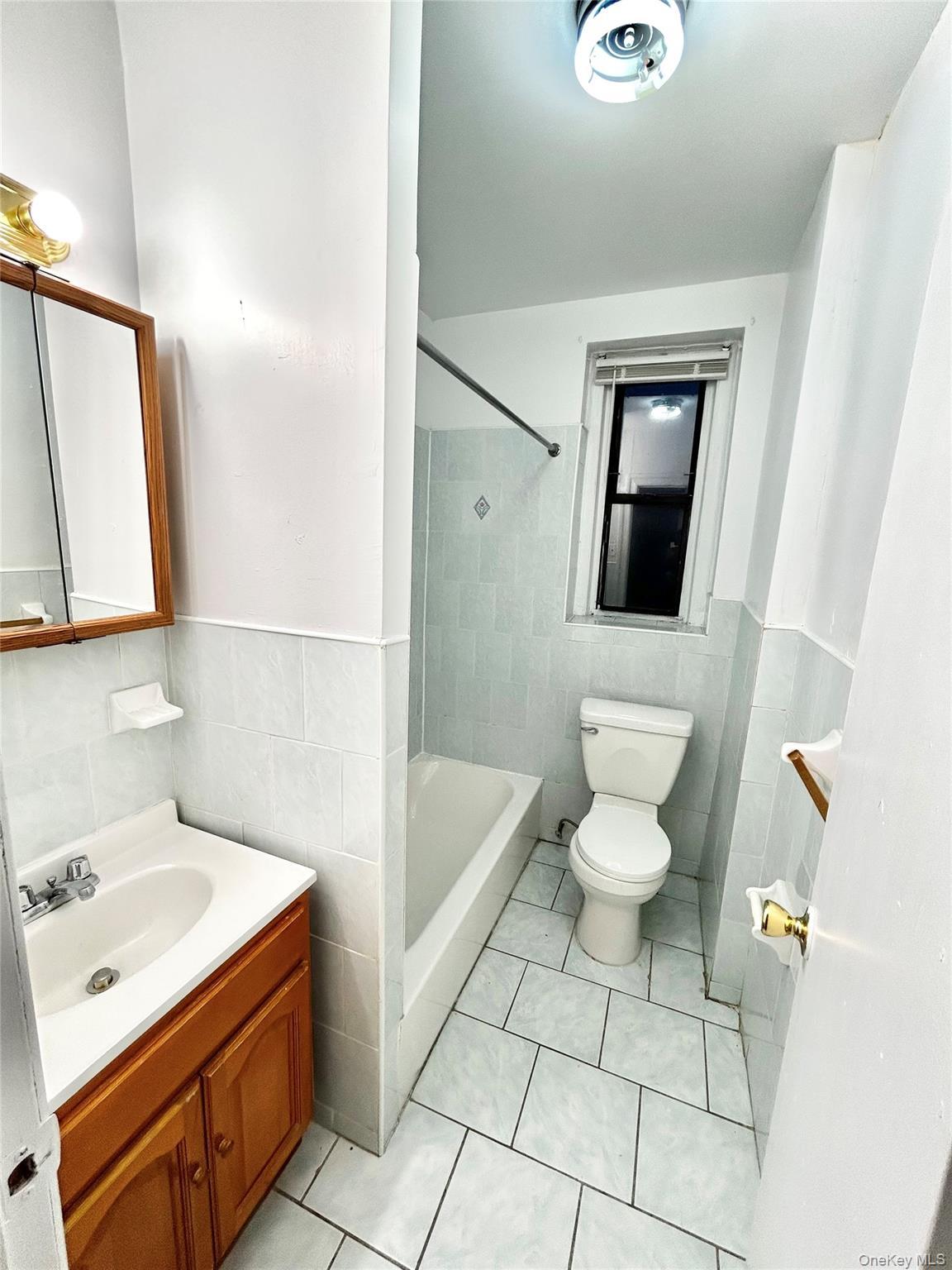 Apartment Furman  Bronx, NY 10466, MLS-955095-7