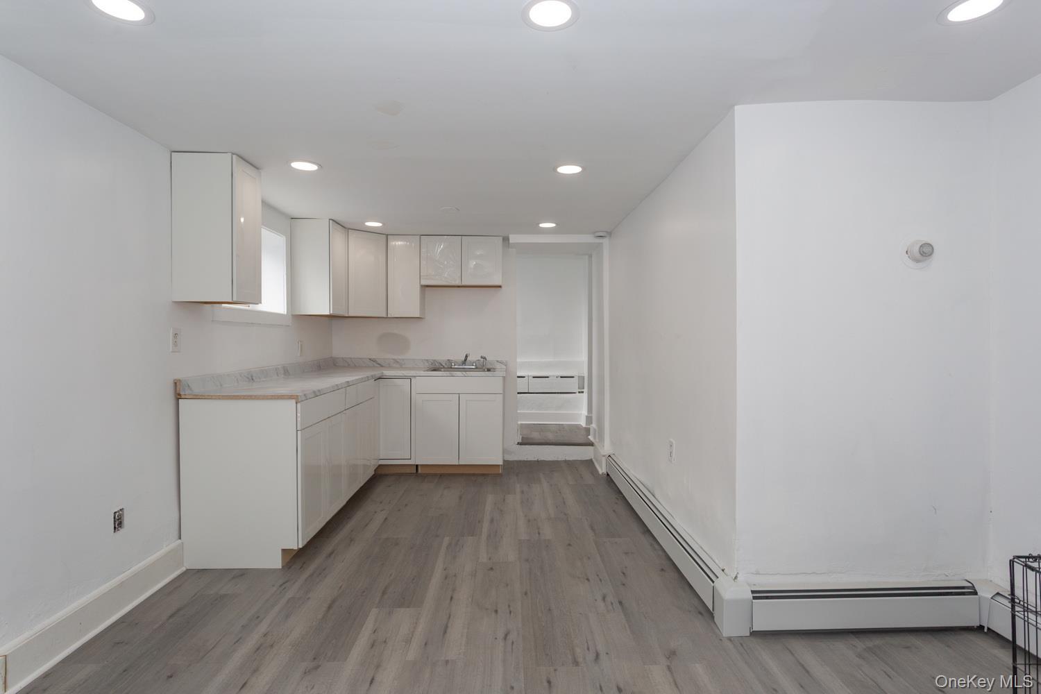 Single Family Walnut Suffolk County, NY 11798, MLS-955111-15