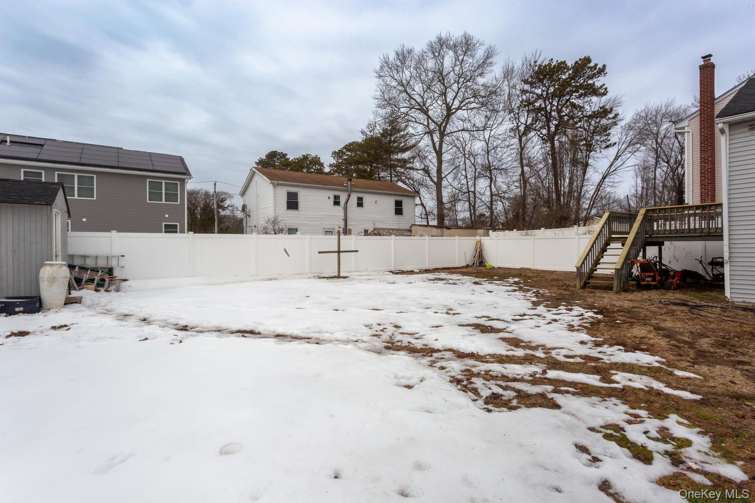 Single Family Walnut Suffolk County, NY 11798, MLS-955111-18