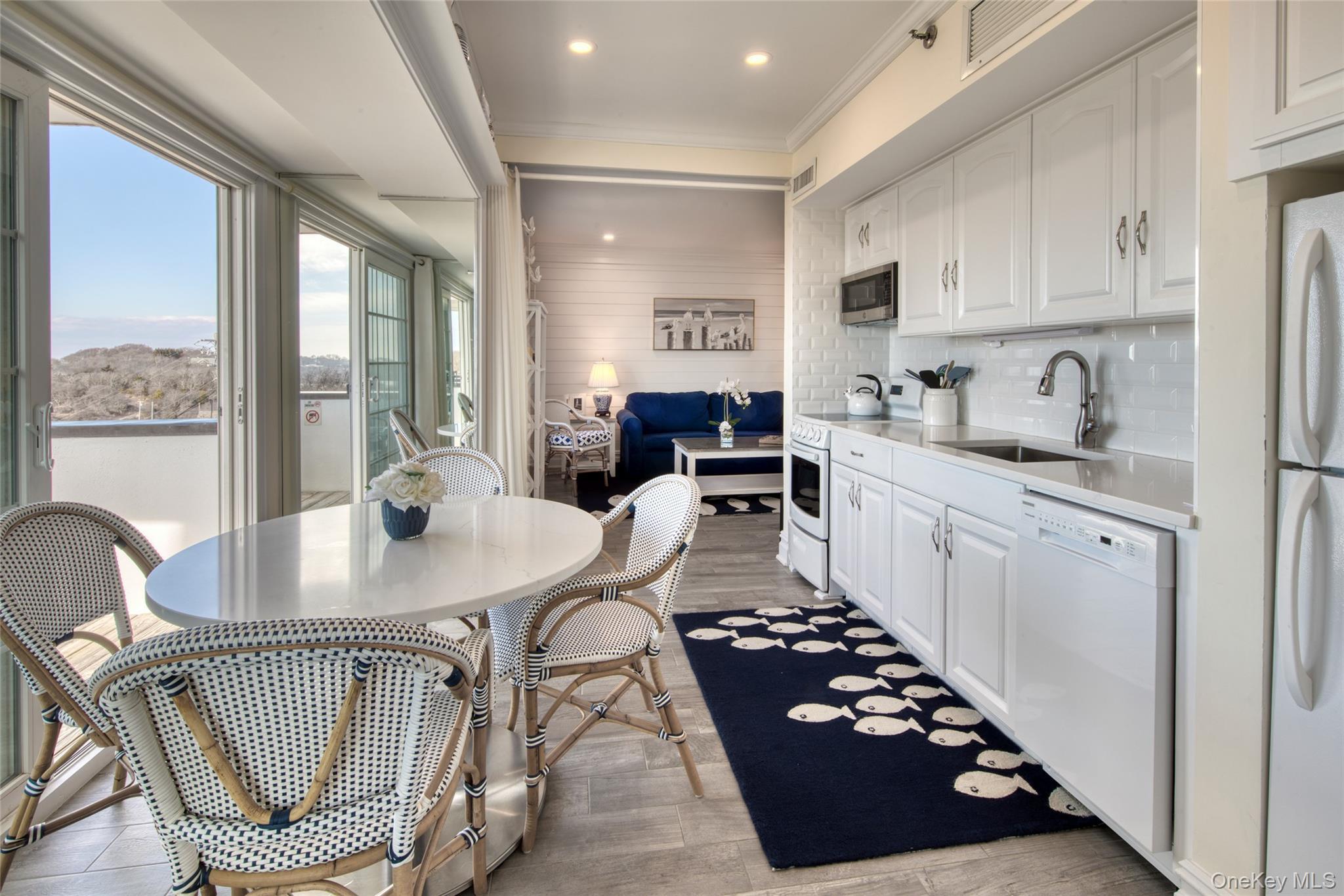 Condo Edgemere Suffolk County, NY 11954, MLS-955114-3