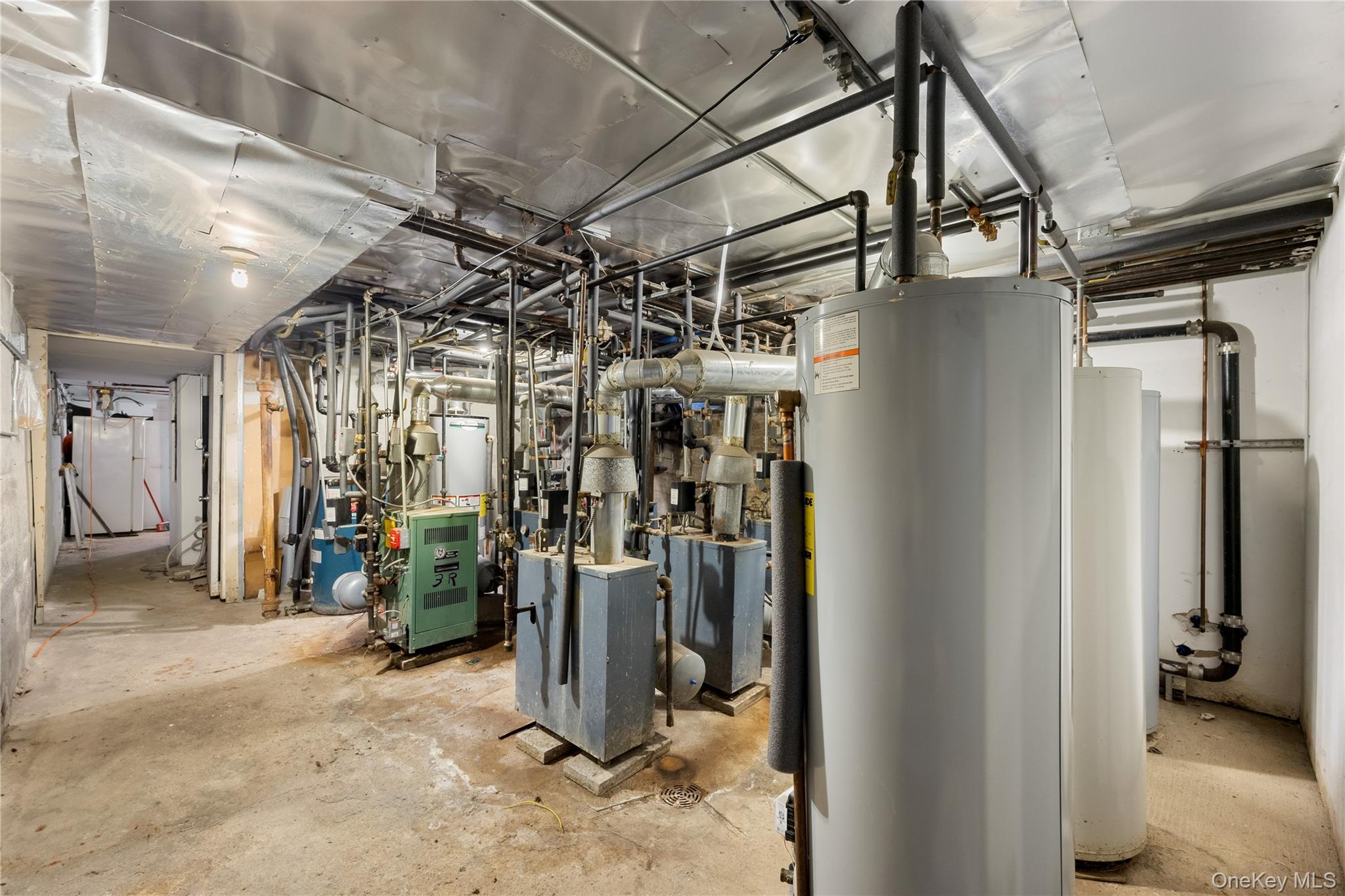 Commercial Sale 77th  Brooklyn, NY 11214, MLS-955115-8