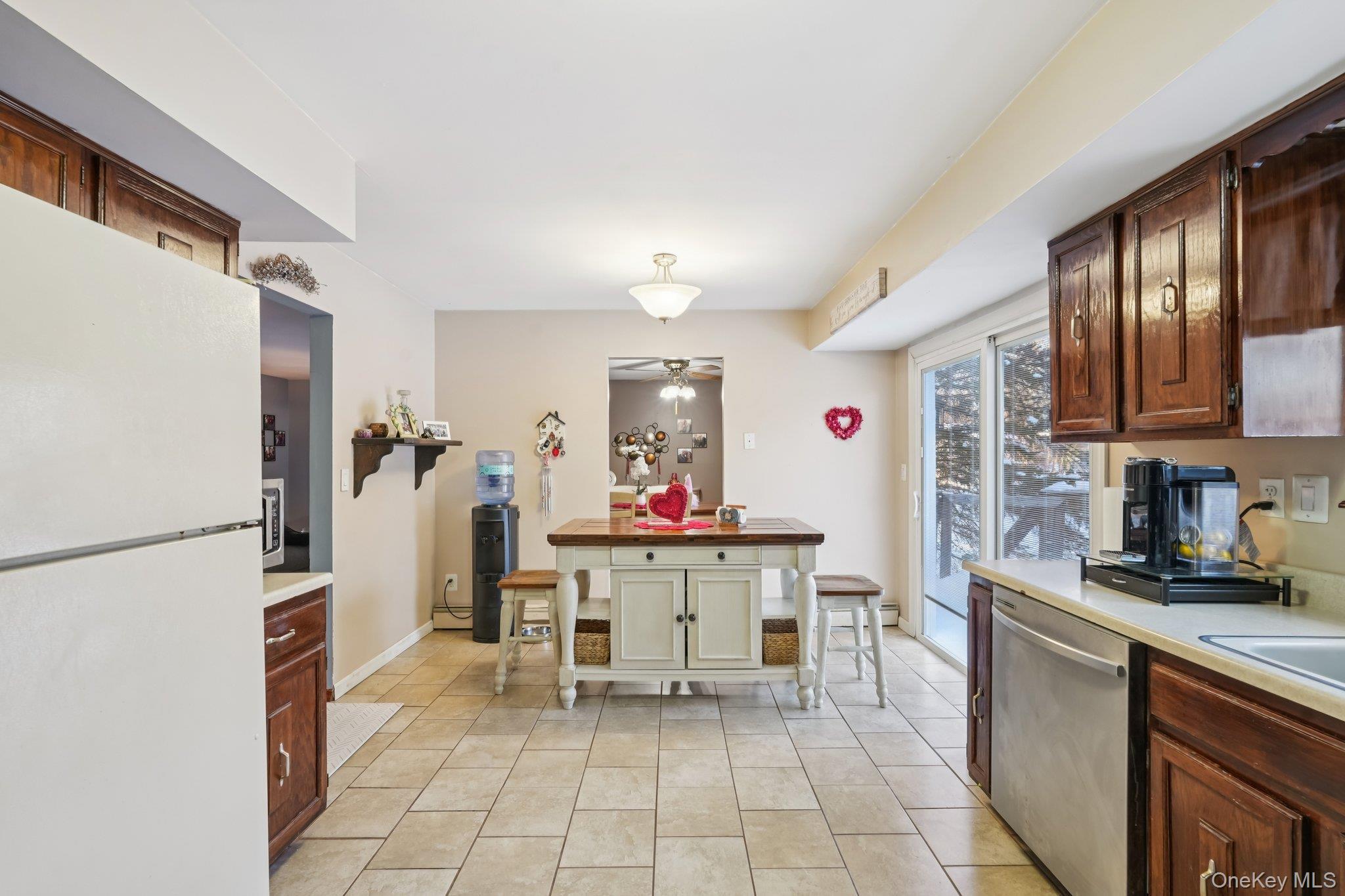 Single Family Lake Region Orange County, NY 10950, MLS-955186-23