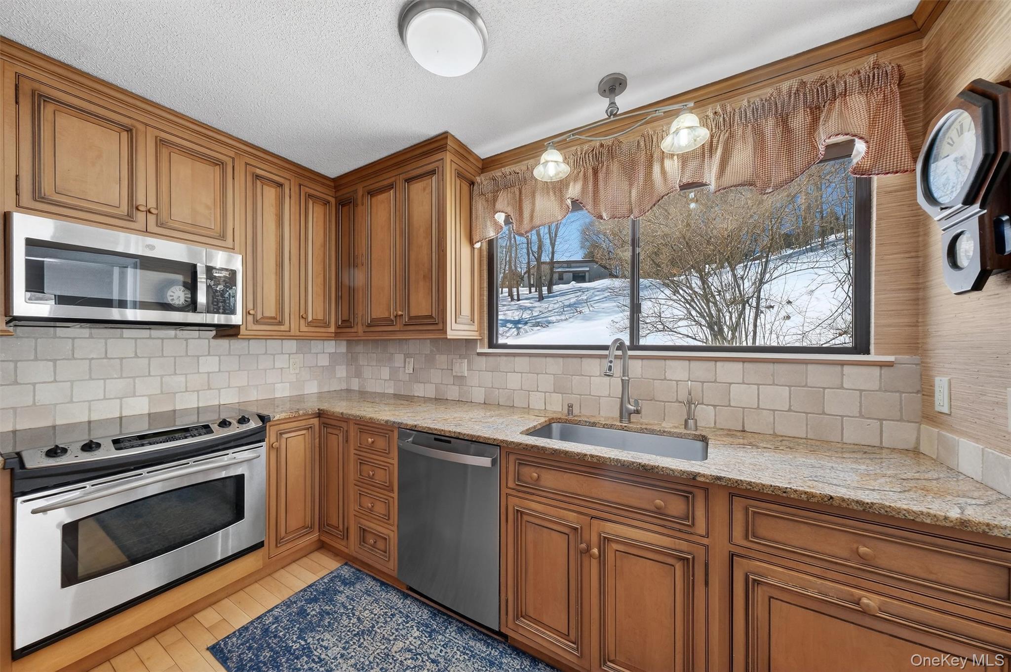 Condo Heritage  Westchester County, NY 10589, MLS-955232-8